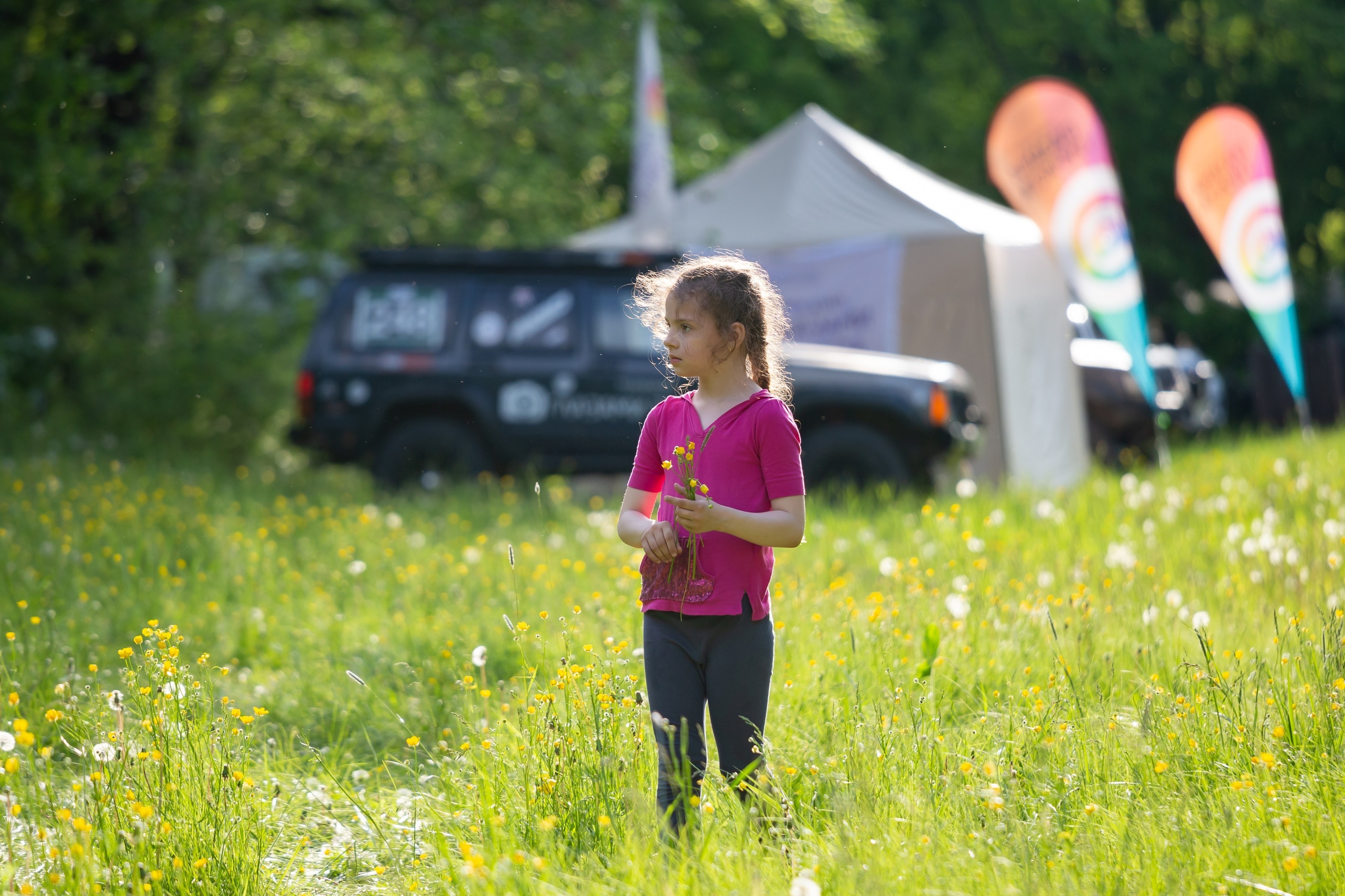 Фотограф на прогулочную фотосессии, фотосъёмка в парке, фотосессии в цветущем саду, студийные фотосессии. «Студия DRONAVT`s» — видеосъёмка и фотография г. Москва