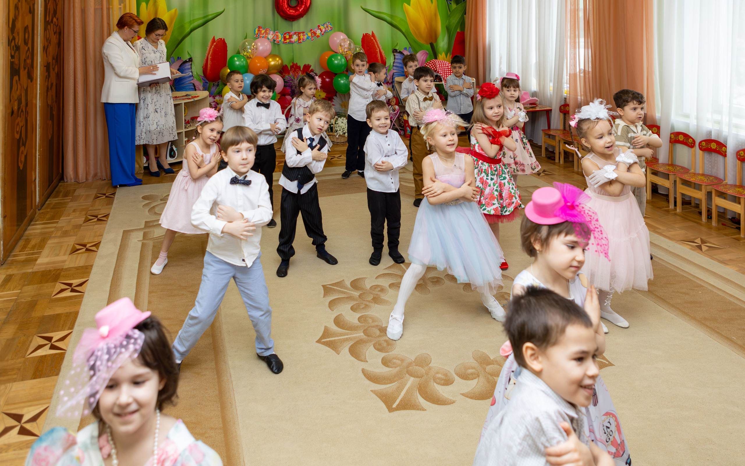 Утренник 8 Марта в детском саду № 1164 — группа «Сверчки»