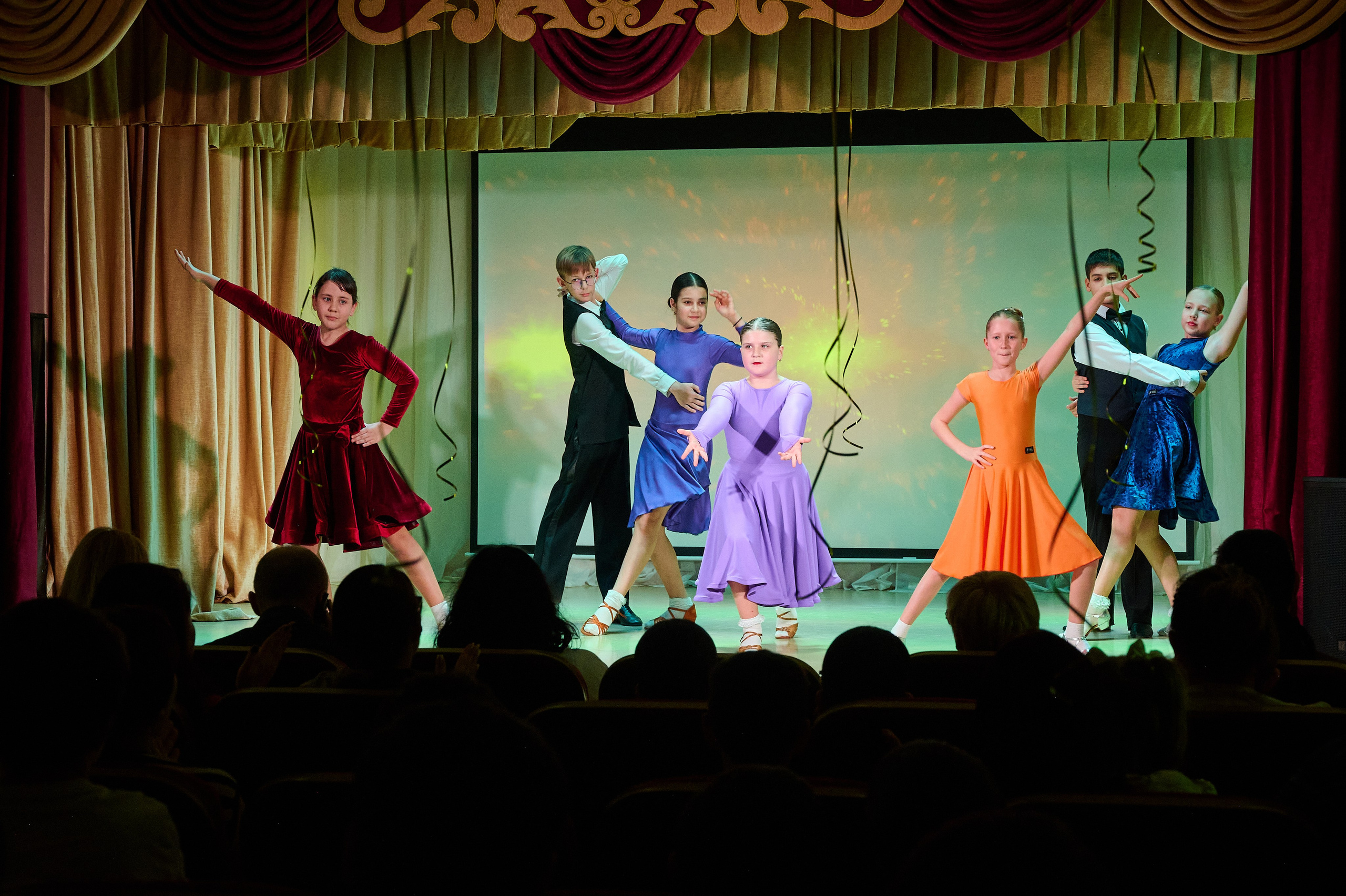 НГ ДК Виноградный. Жизнь курорта Кабардинка в фотографиях