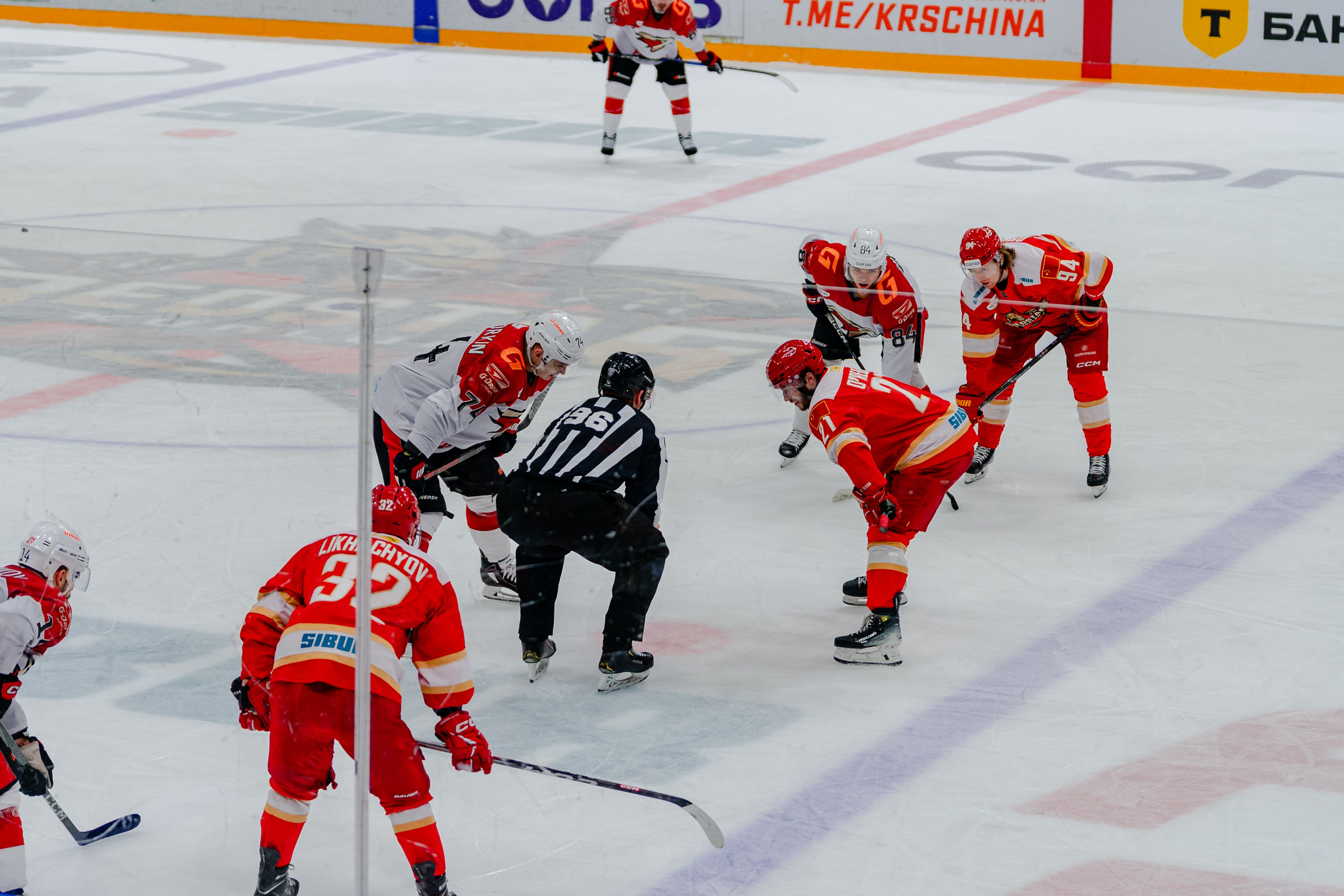 КХЛ КУНЬЛУНЬ РС — АВАНГАРД 22 МАРТА 2025. Репортажный фотограф в Москве Измалков Артем