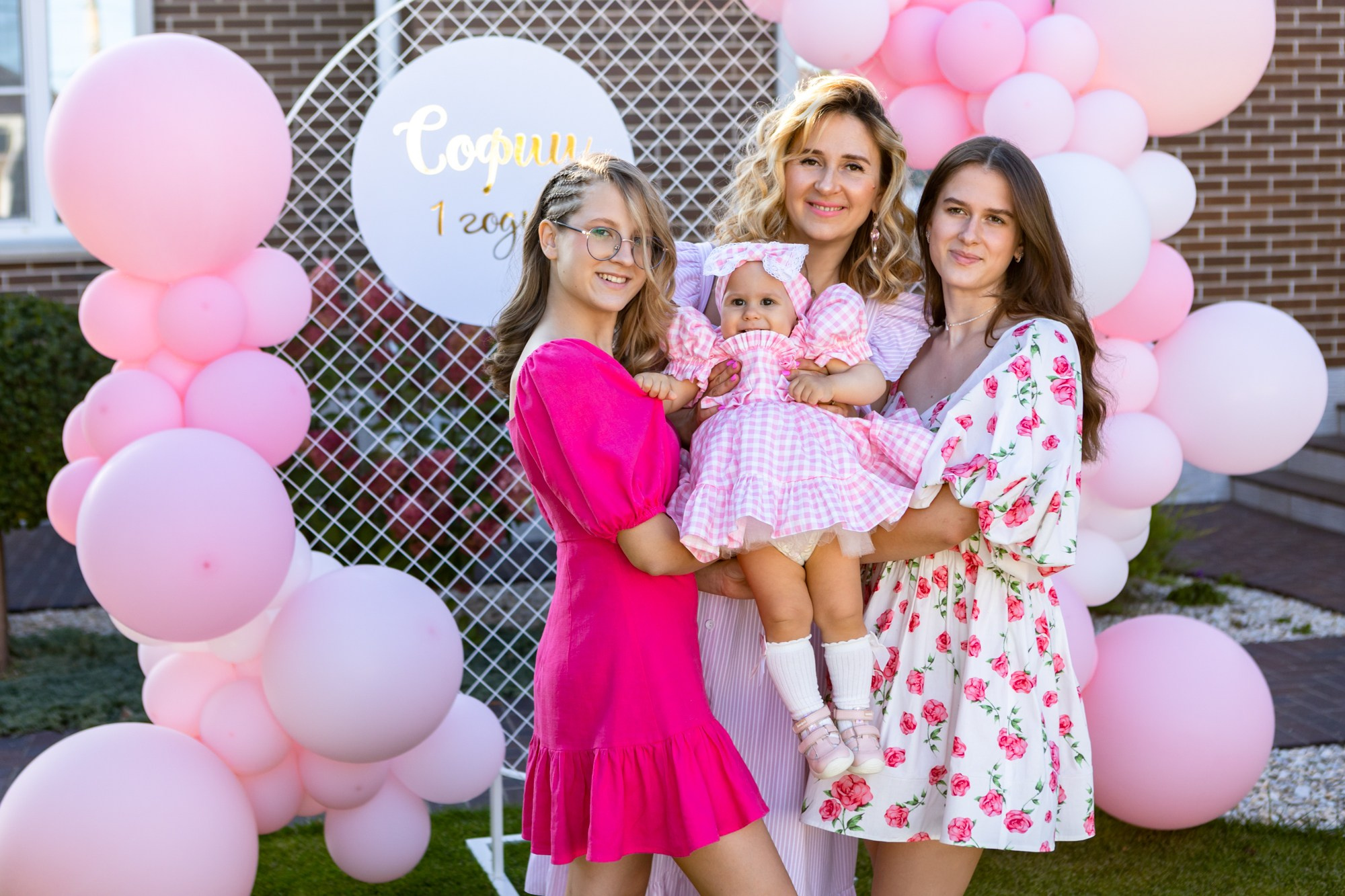 День Рождения Софии 1 год. Фотограф в Оренбурге. Профессиональный фотограф