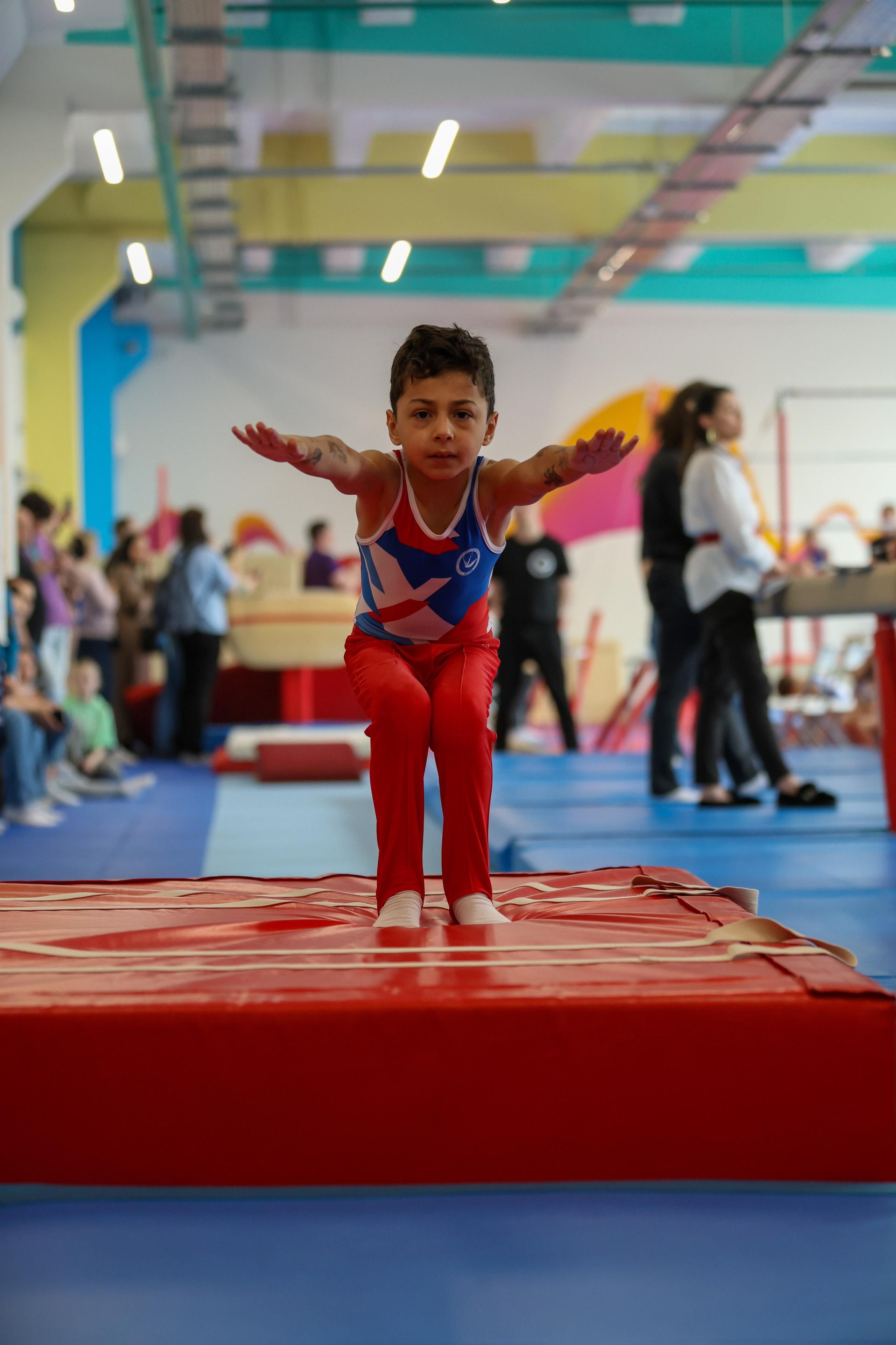 Спортивная гимнастика в школе Турнен. Фотограф в Москве портреты | репортажи | спорт