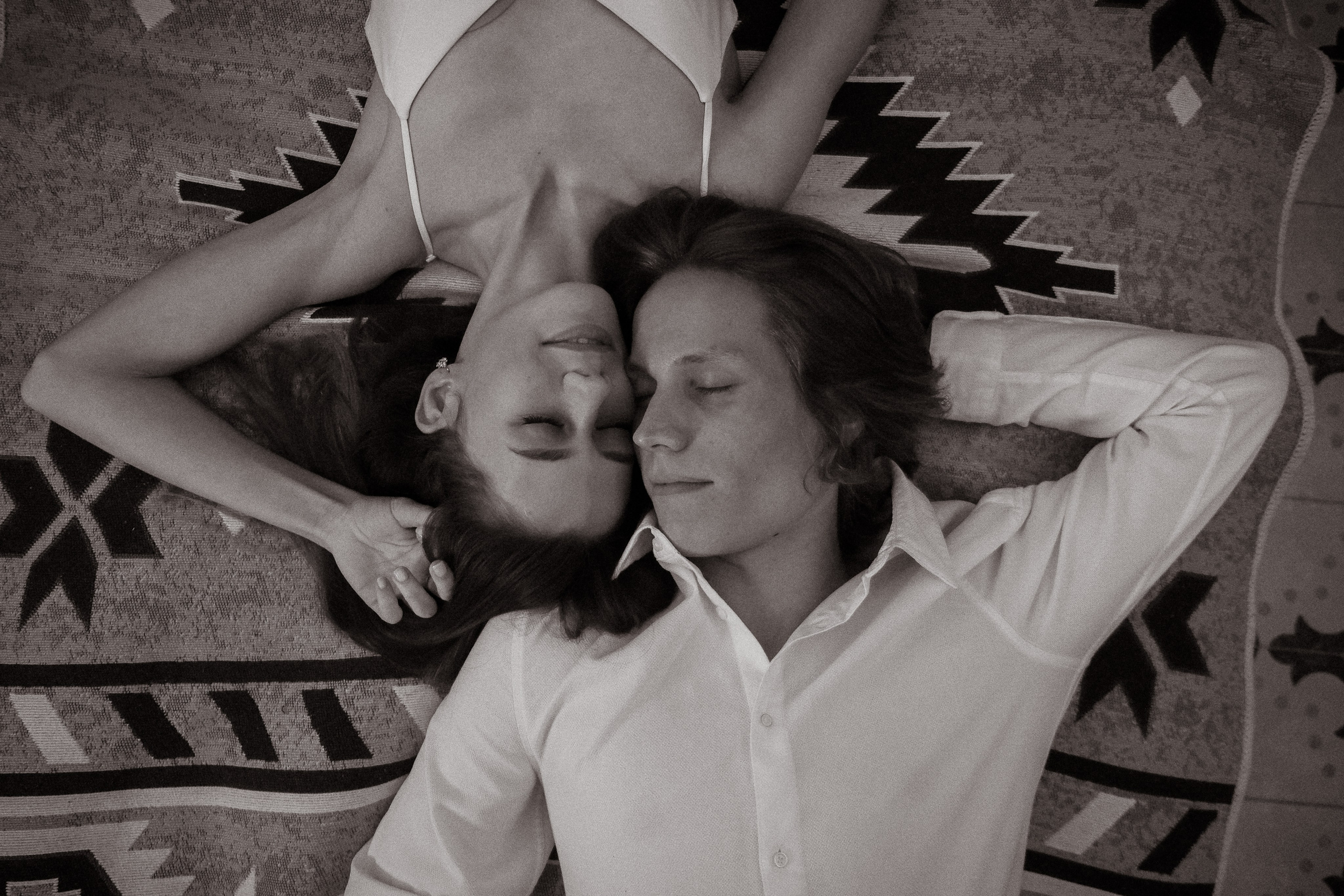 Новогодняя свадебная фотосессия в квартире. Свадебный фотограф в СПб Александр Шведов. Фотограф СПб Александр Шведов: Свадьбы, фотопрогулки, портфолио, фотопроекты