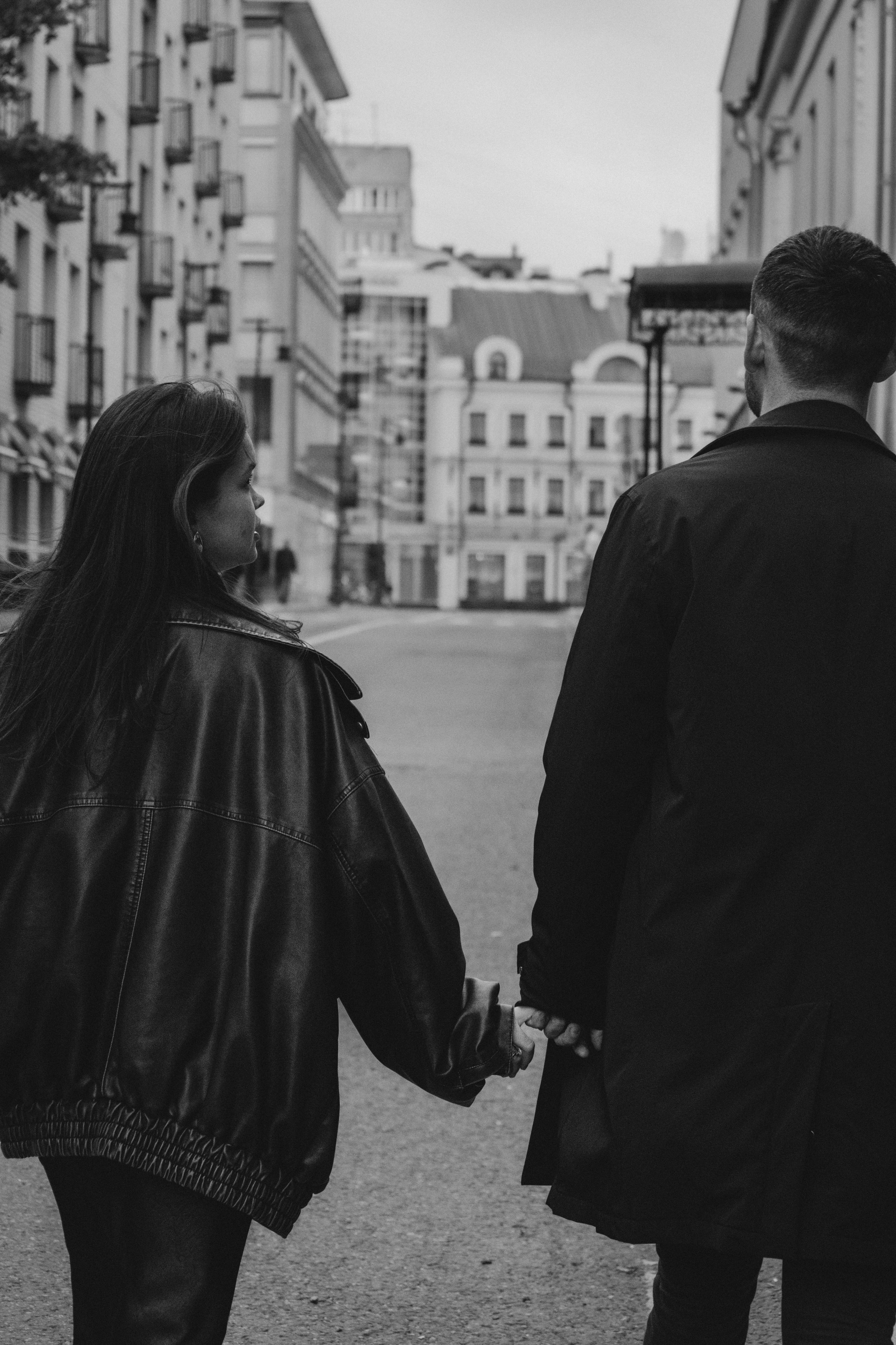 Лавстори на улицах Москвы. Семейный фотограф Химки — Москва