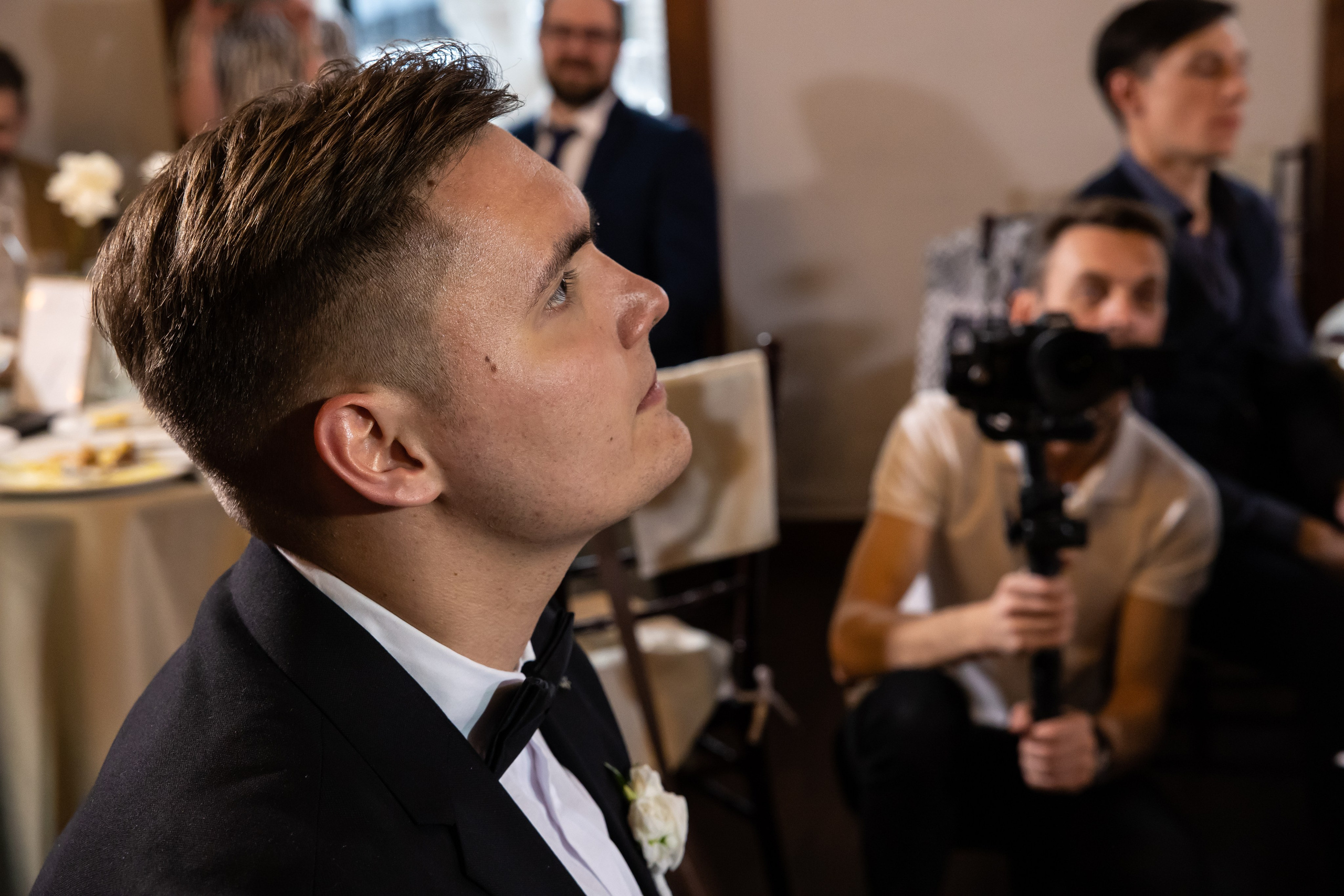 Свадебный фотограф СПб Цена Качество Профессионал Комфорт Радость. ФОТОГРАФ РАДОСТИ Фотосессия в студии СПб. Портретный фотограф — Юрий Торлопов