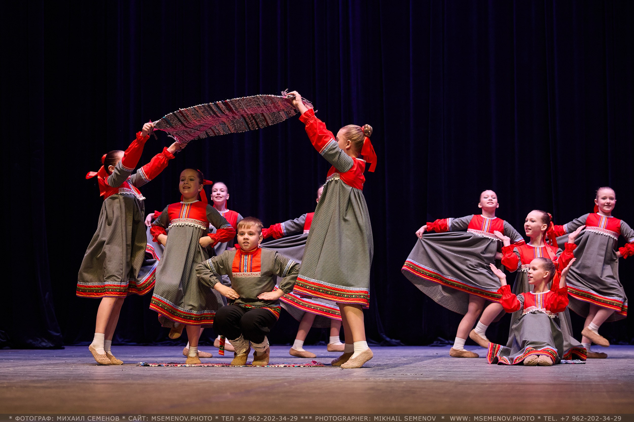 АНОНС фоторепортажа с Конкурса «Союз поколений». Photographer for business Mikhail Semenov. Aqua photo studio, photo school