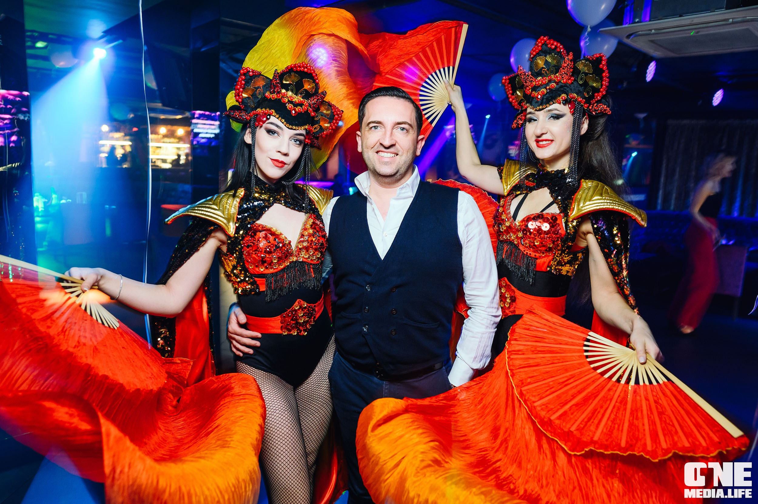 Фотоотчет из караоке-клуба Эйфория. One Media Life: фоторепортажи, фотоотчеты с мероприятий и заведений