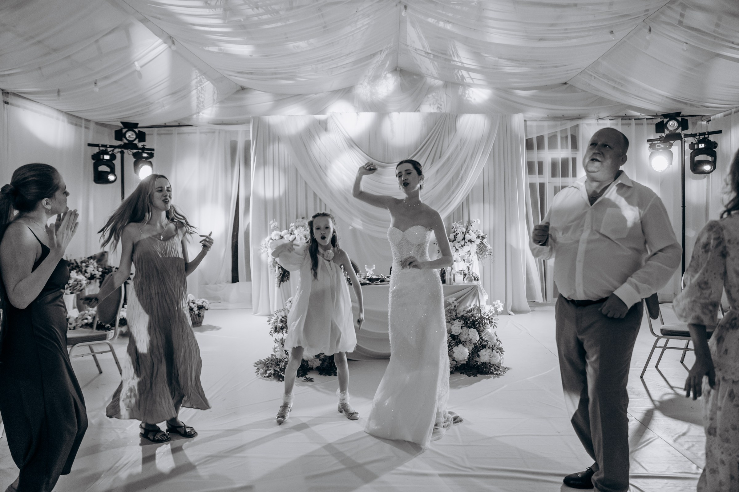 Ангелина и Андрей. Свадебная серия. Фотограф в Крыму — Федор зайцев. Свадебная, семейная и портретная съёмка. Фотографии для контента, для бизнеса. Корпоративная съёмка