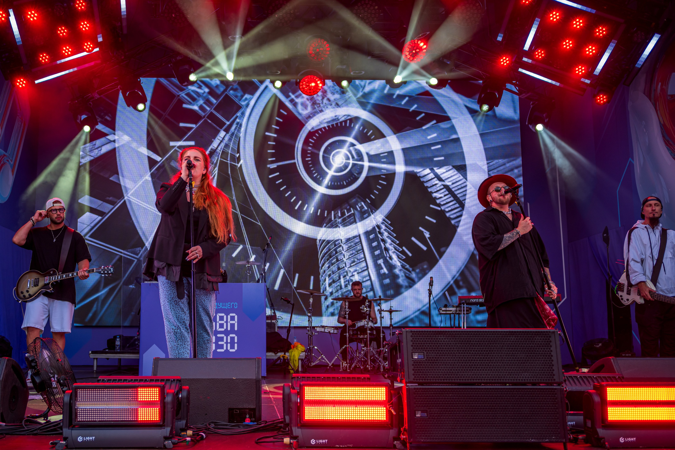 Фотограф в Москве Демьян Лопатов