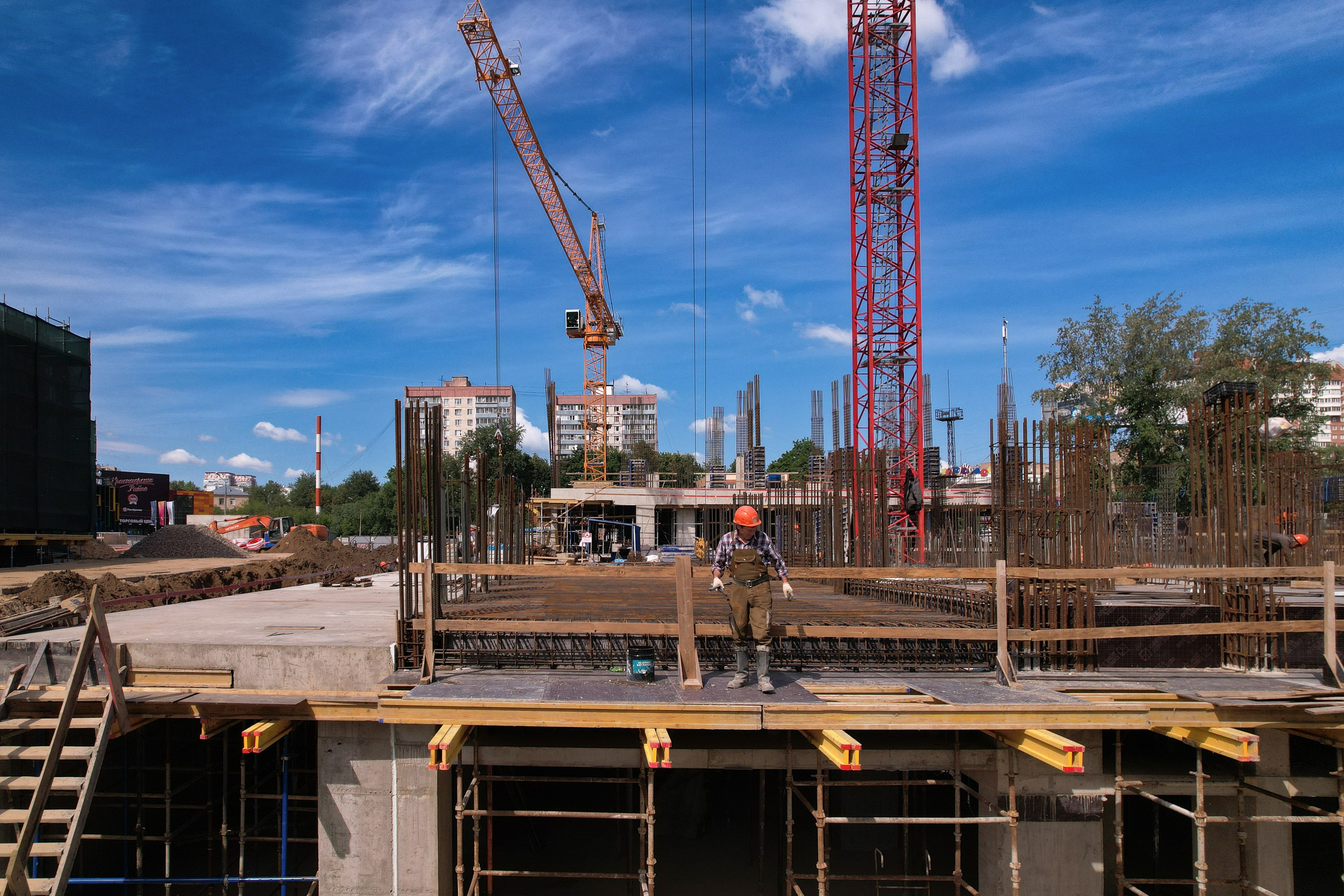 Архитектура и недвижимость. Ход строительства. Съемка с дрона. Профессиональное решение для частных лиц и бизнеса