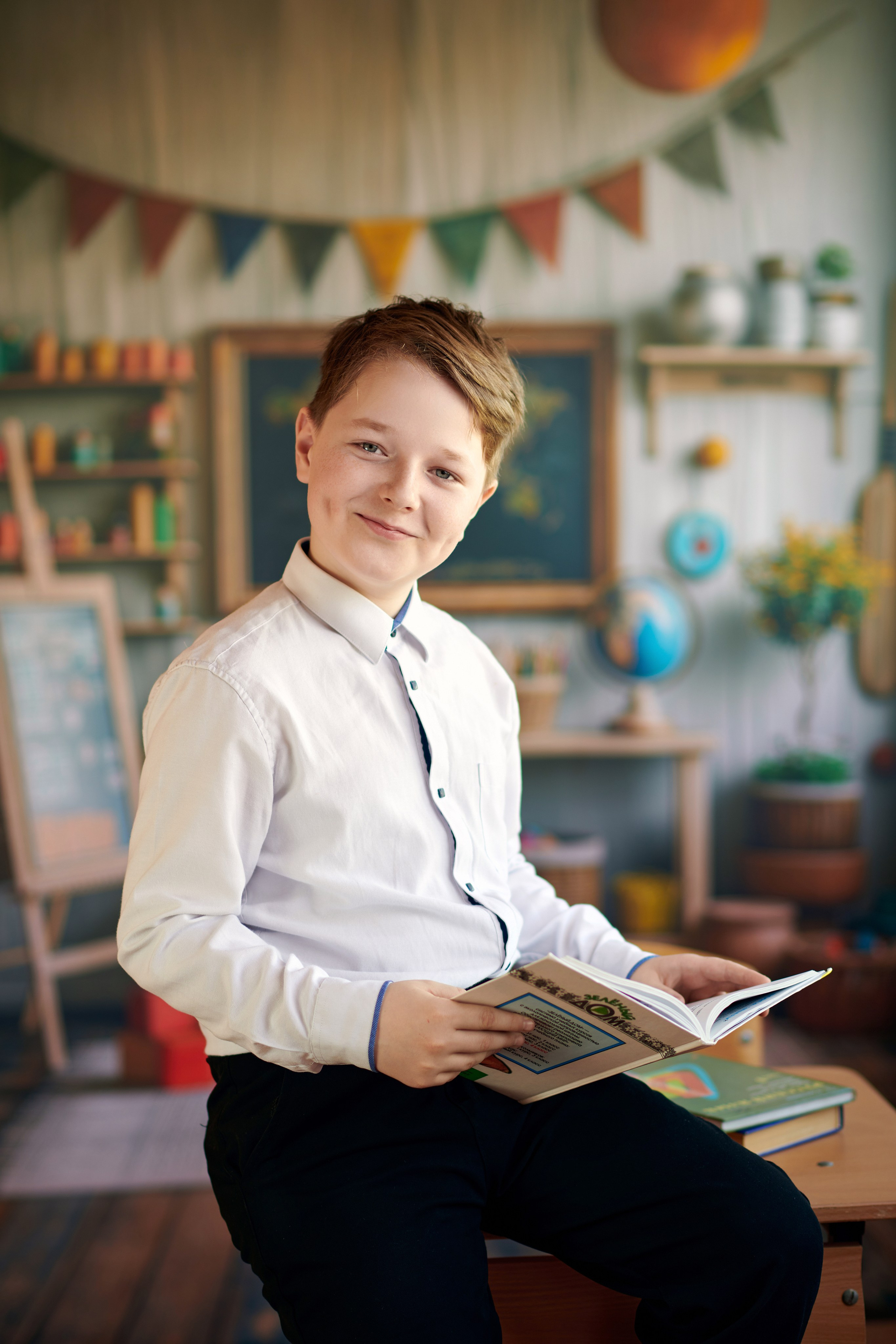 Портрет для выпускного альбома 4 класса. Школьный фотограф в Туле Владимир Греков