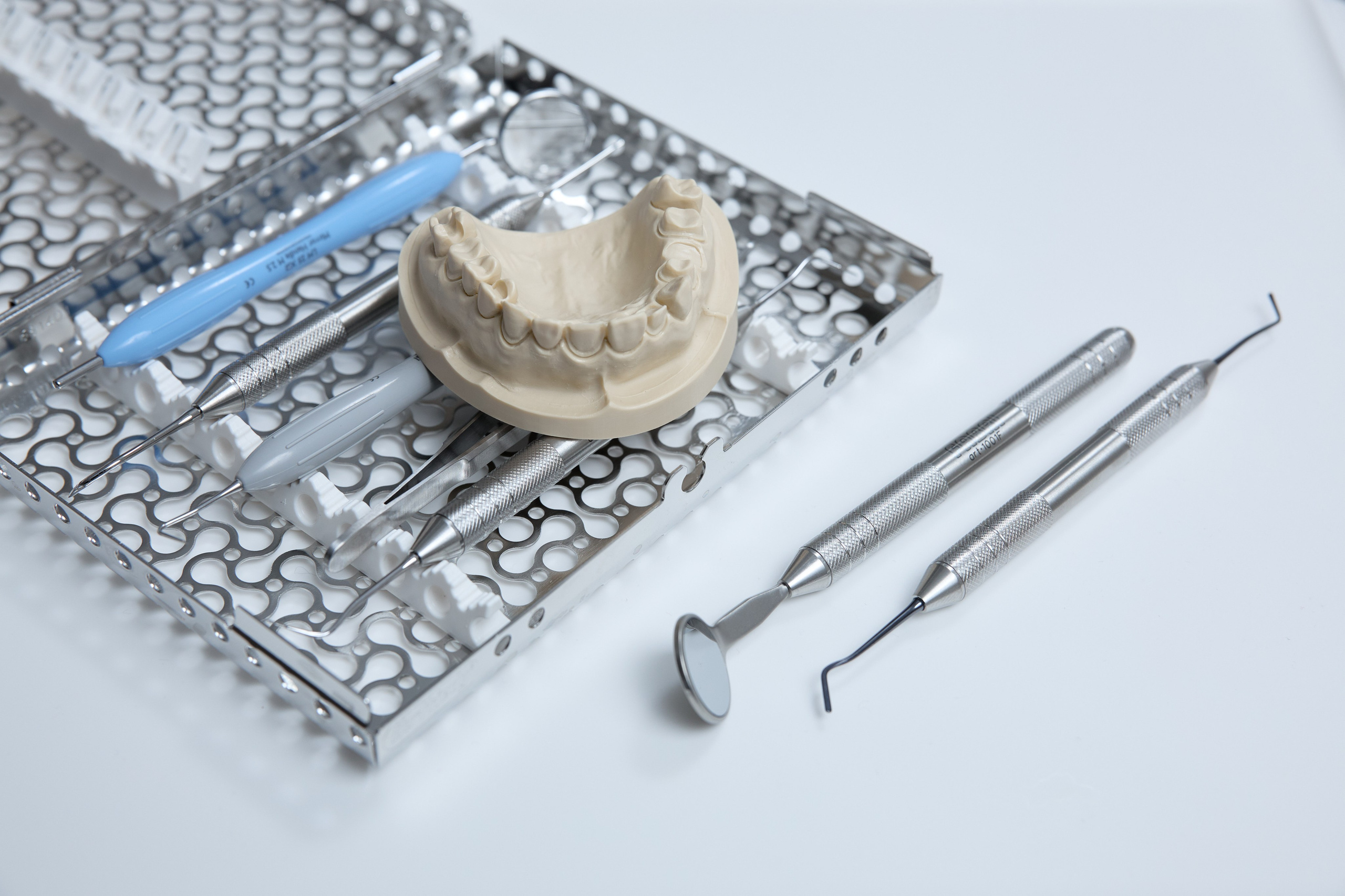 Фотосессия стоматологии Шустовы в Екатеринбурге. Фотограф для бизнеса Константин Брусницын в Екатеринбурге