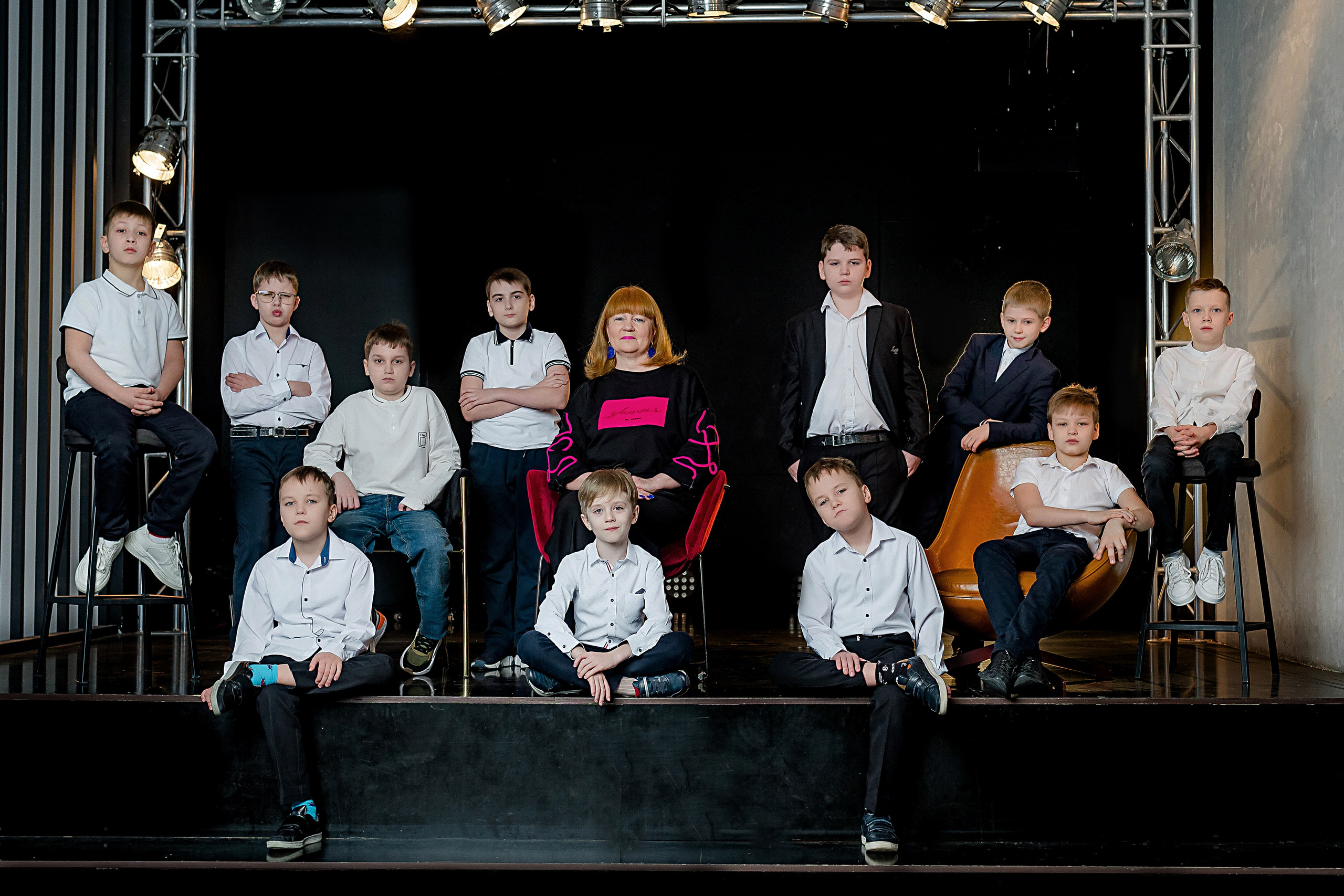 Фотосессия Гимназия 76 Класс 4А. Современные Выпускные Альбомы в Ростове-на-Дону