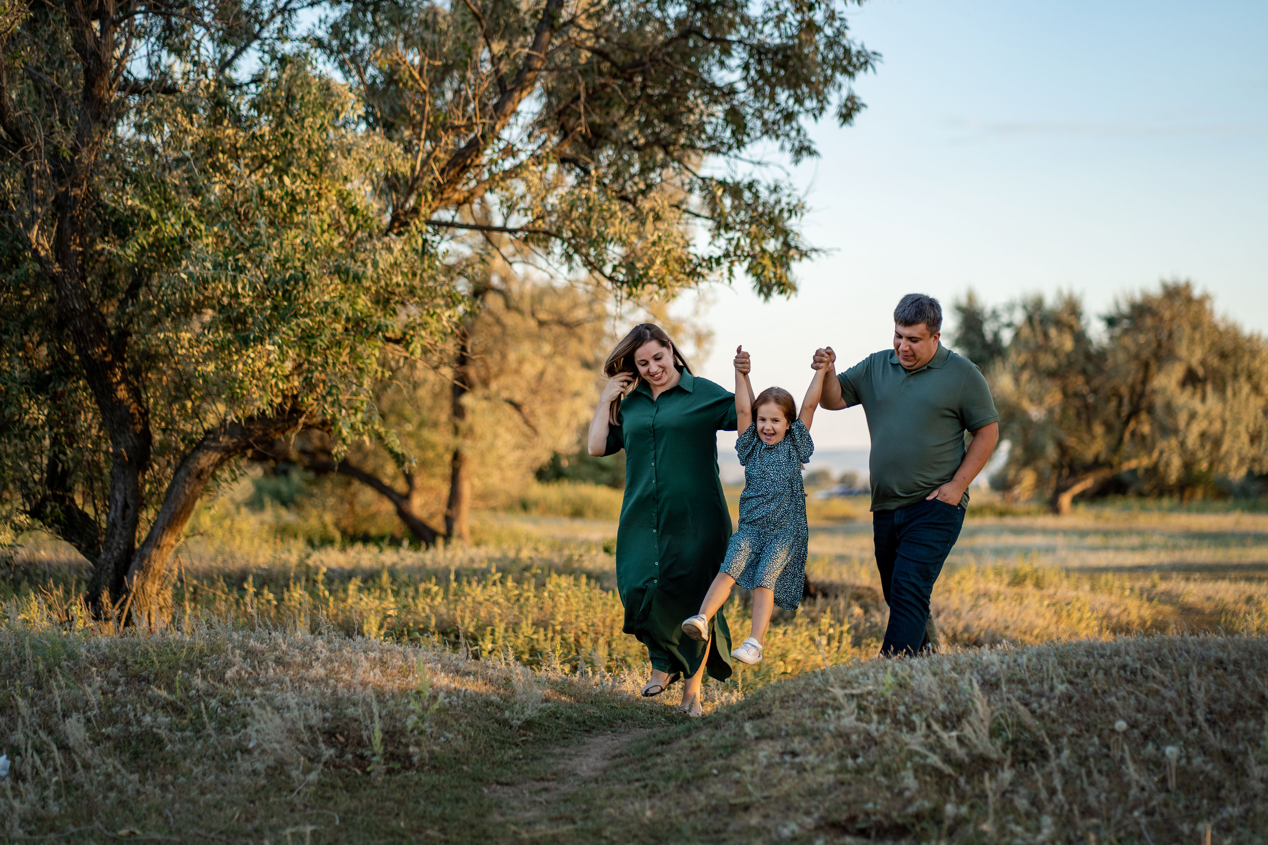 Ксения, Дмитрий и Полина. Главная