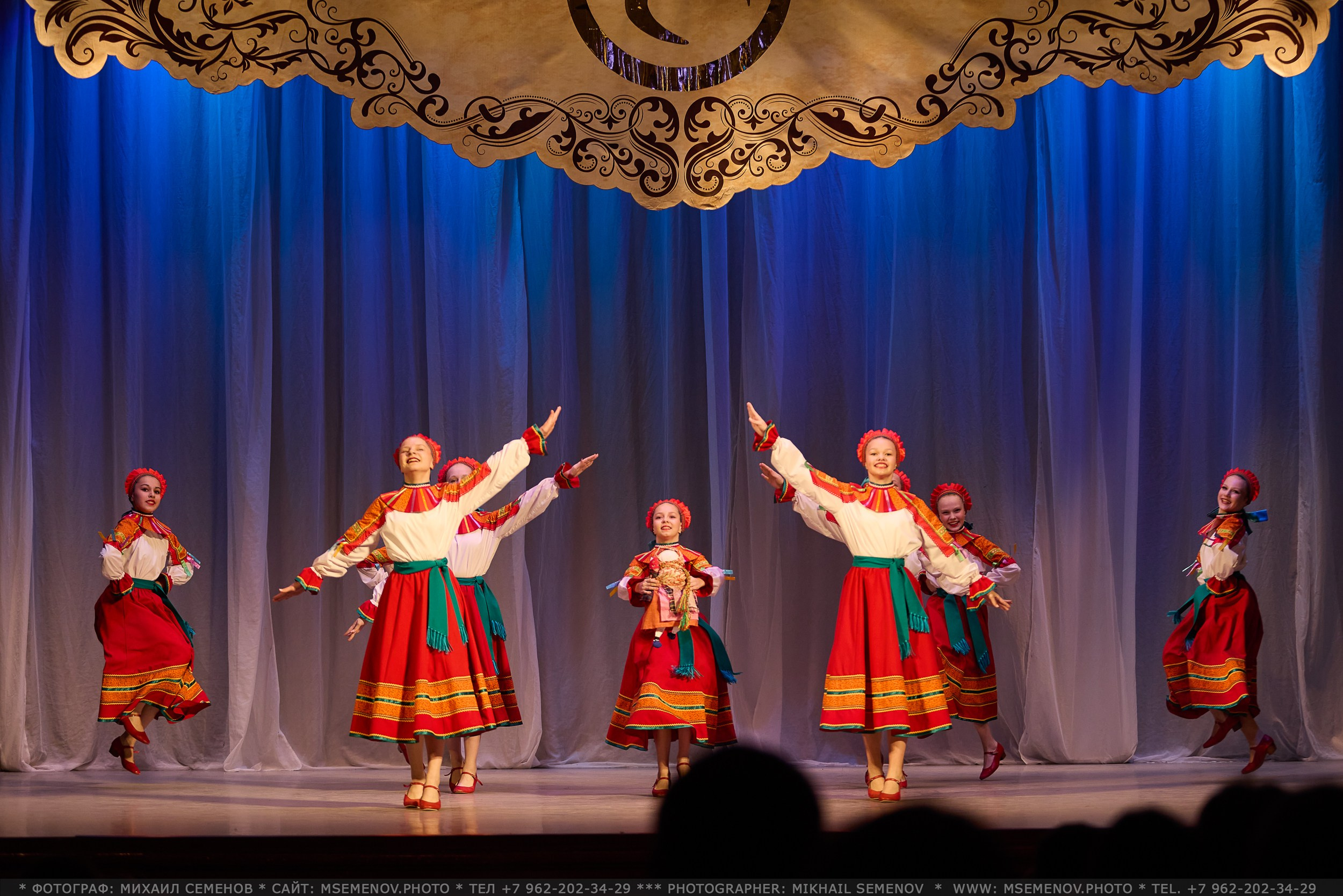 Фоторепортаж с Концерта «Волжанка» и «Задоринка»