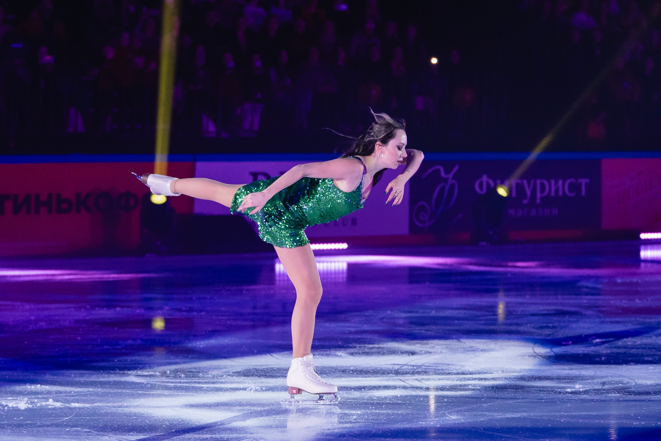 Шоу «Чемпионы на льду» в Новосибирске. Воробьева Ксения — Спортивный и танцевальный фотограф Новосибирск