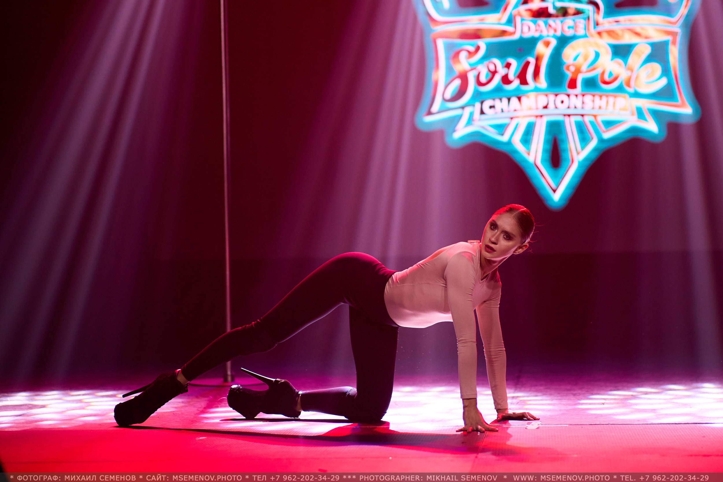 АНОНС фоторепортажа с 5-го чемпионата «Soul Pole Dance Championship». Photographer for business Mikhail Semenov. Aqua photo studio, photo school