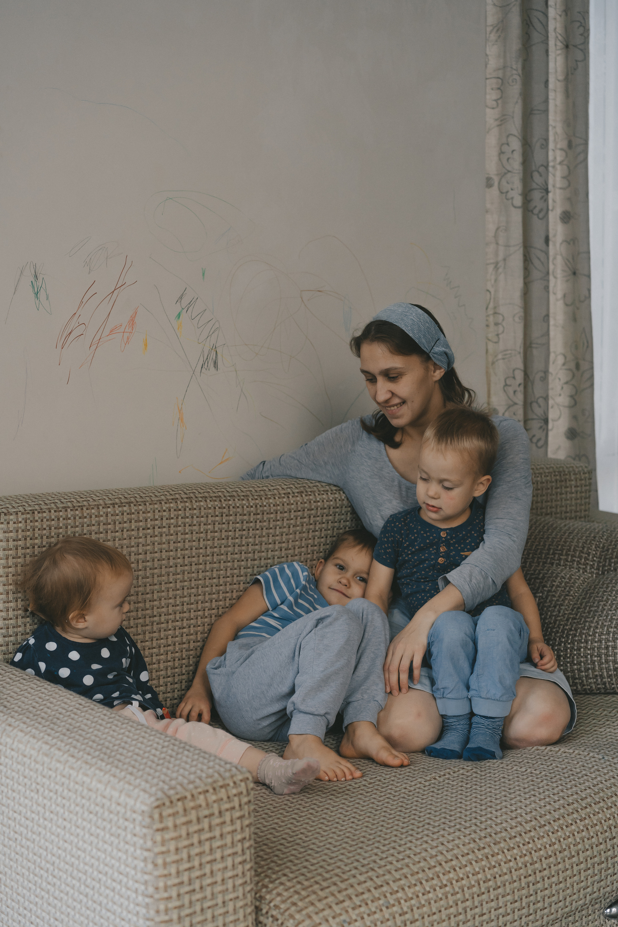 Прекрасная домашняя съёмка. Семейный Lifestyle фотограф г. Лабинск