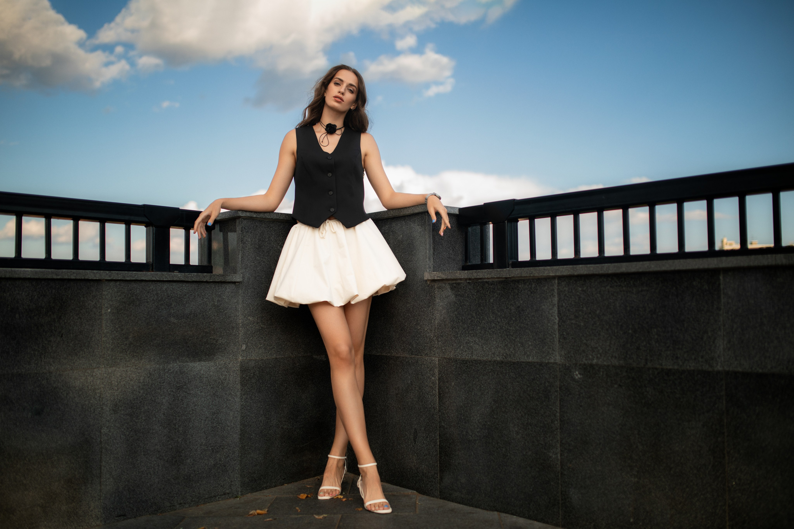 Летняя городская прогулка с Викторией в формате для «себя». Дмитрий Шульгин, портретный фотограф в Воронеже