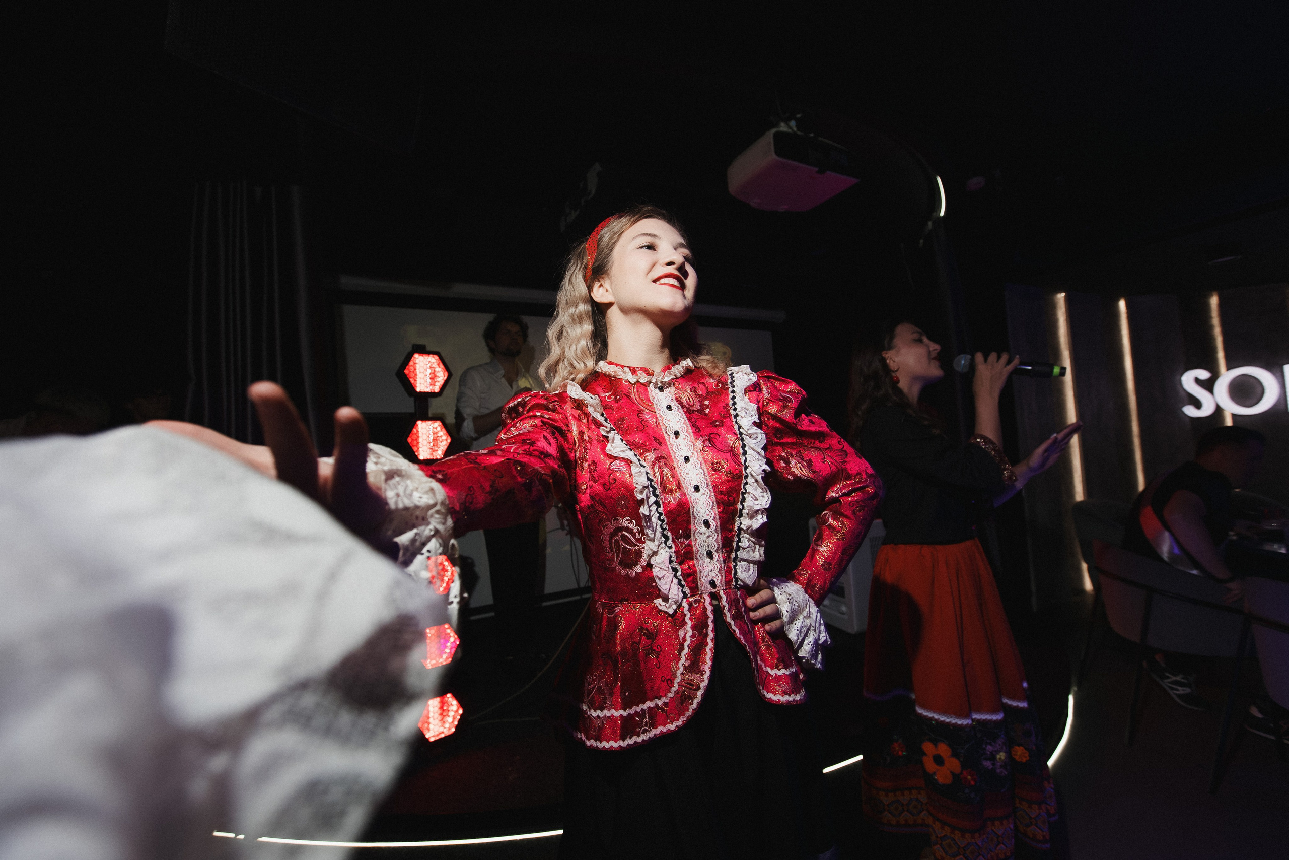 Иммерсивный ужин NATIONAL FOOD в рамках фестиваля «Кухня без границ». СВОИ. ФОТООТЧЕТЫ-СОБЫТИЯ-МЕСТА