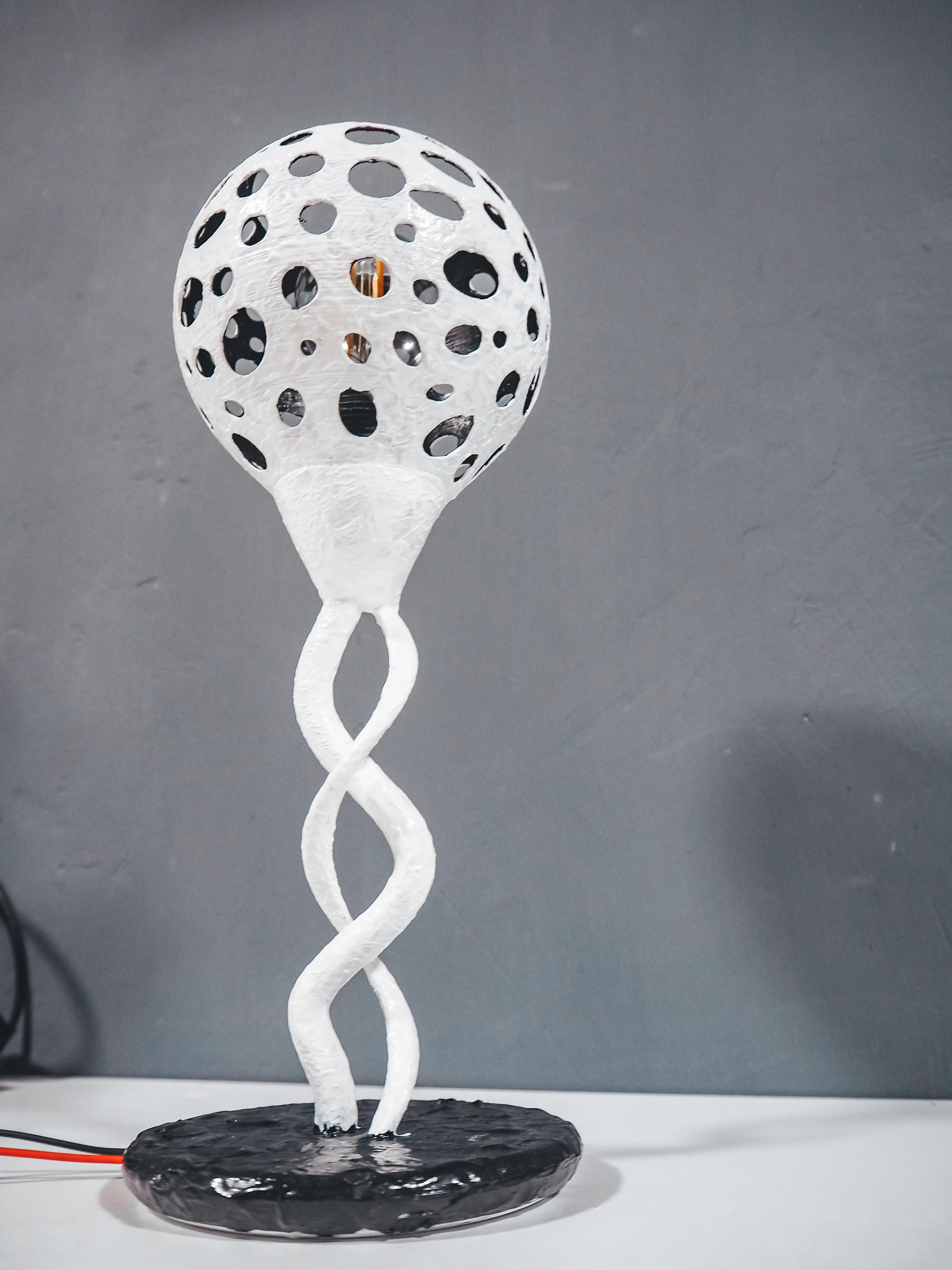 300_Alien`s flower. Светильники Романа Скороходова