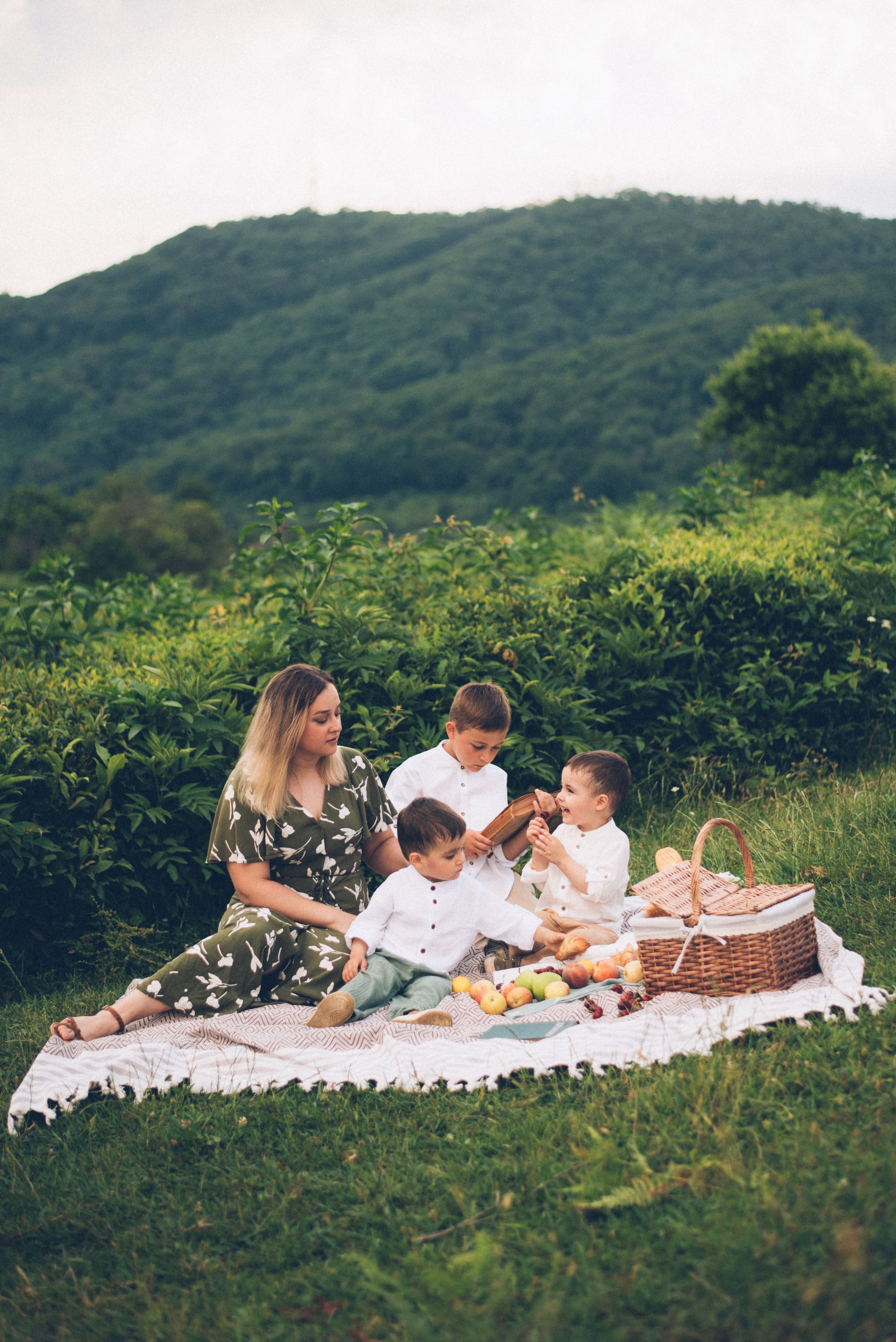 Фотосъемки в горах на чайных плантациях Сочи. Фотограф в Сочи — Маргарита Поганова