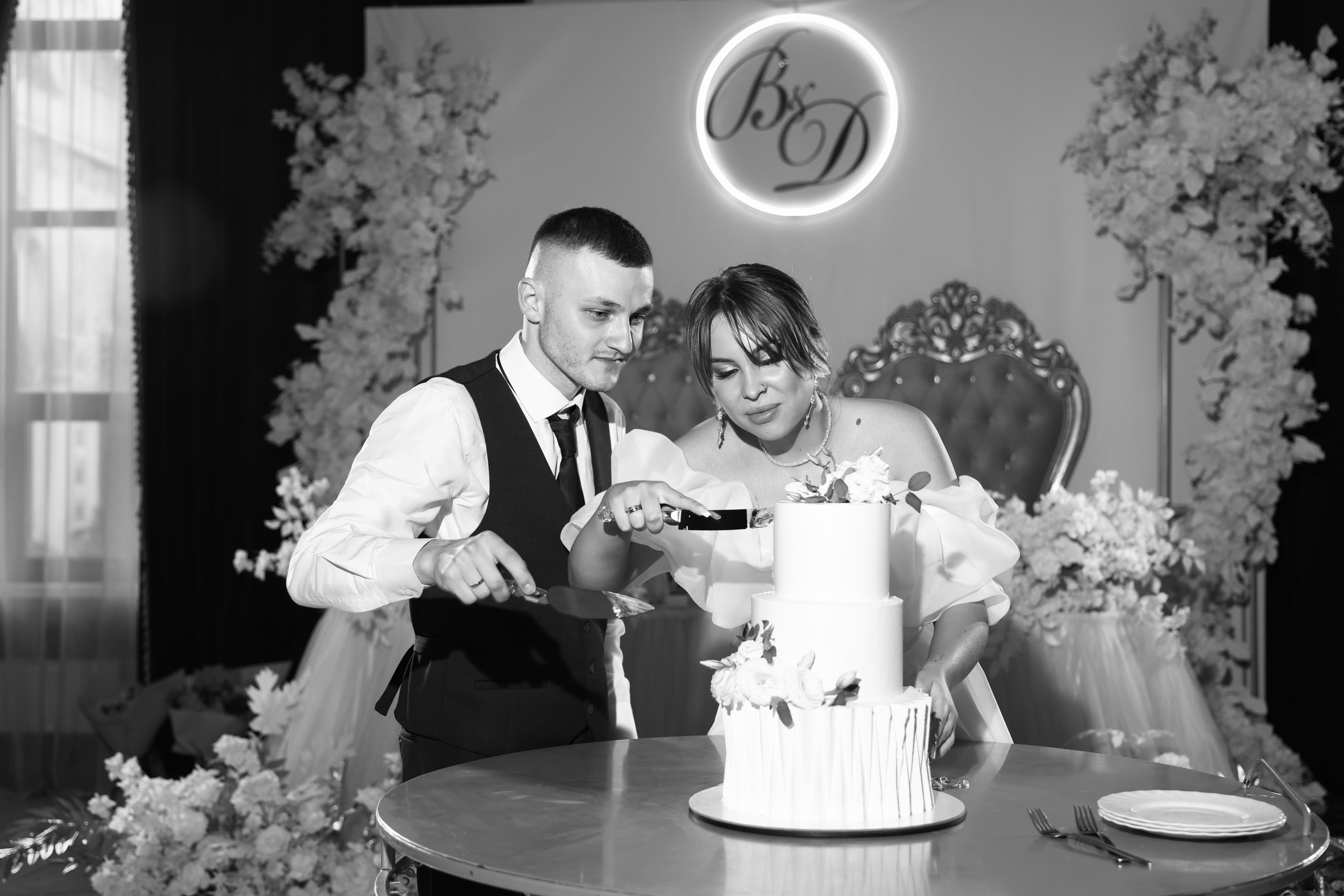 Фотограф свадебный, репортажный, индивидуальный, фото для маркетплейсов, брендов, автосалонов