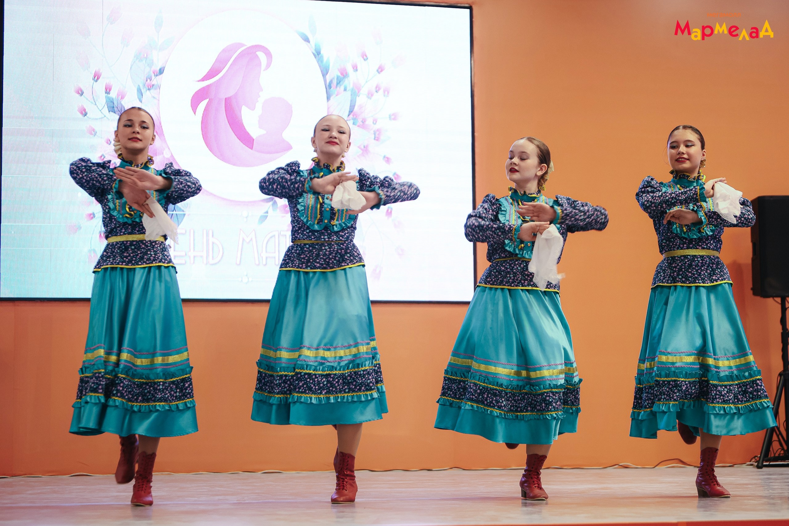30.11 День Матери. Мармелад. Команда специалистов в мире фотографии и видео. Детский фотограф, семейный фотограф