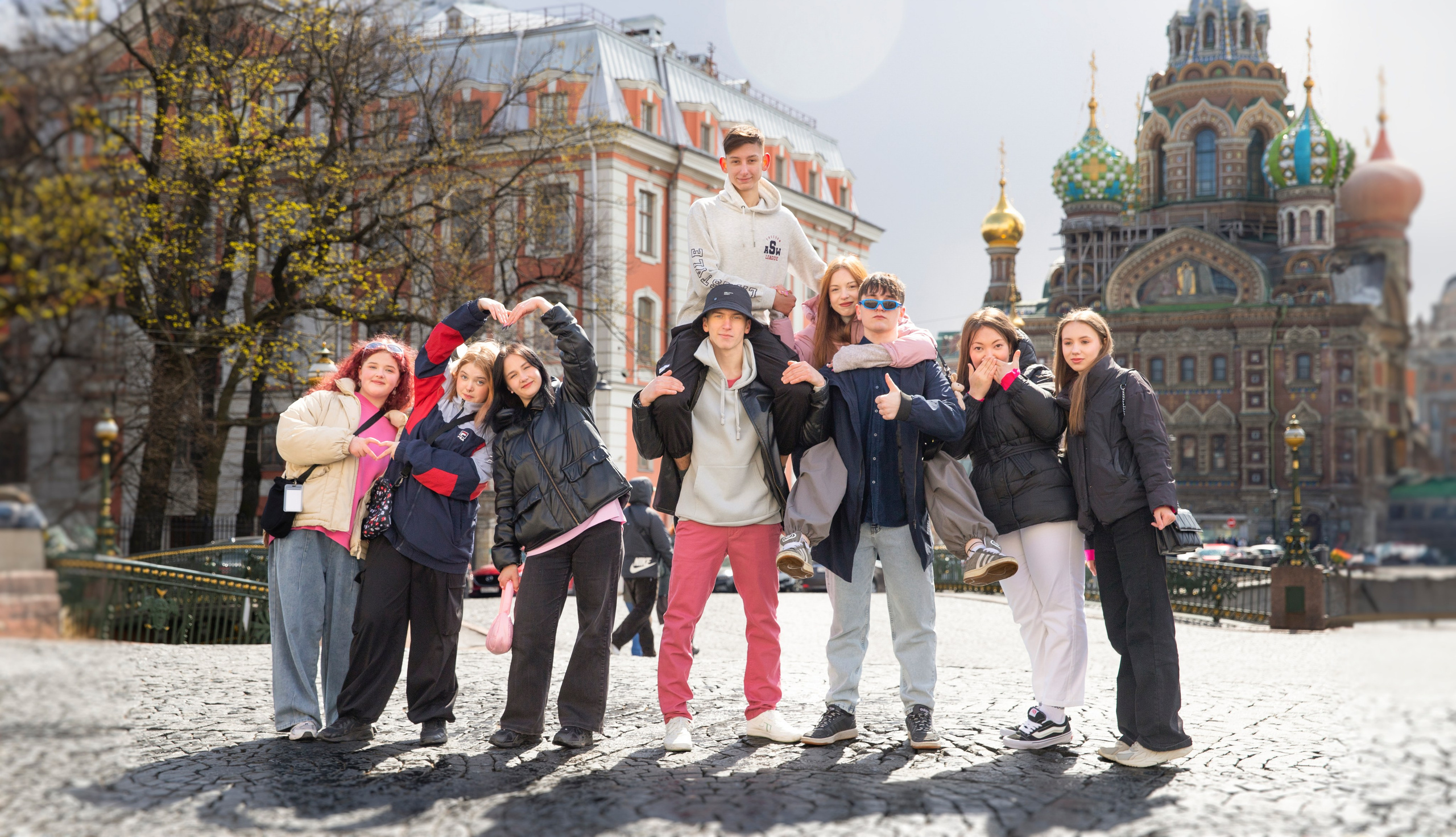 ВЫПУСКНЫЕ АЛЬБОМЫ для детского сада и школы Санкт-Петербург и Лен. область