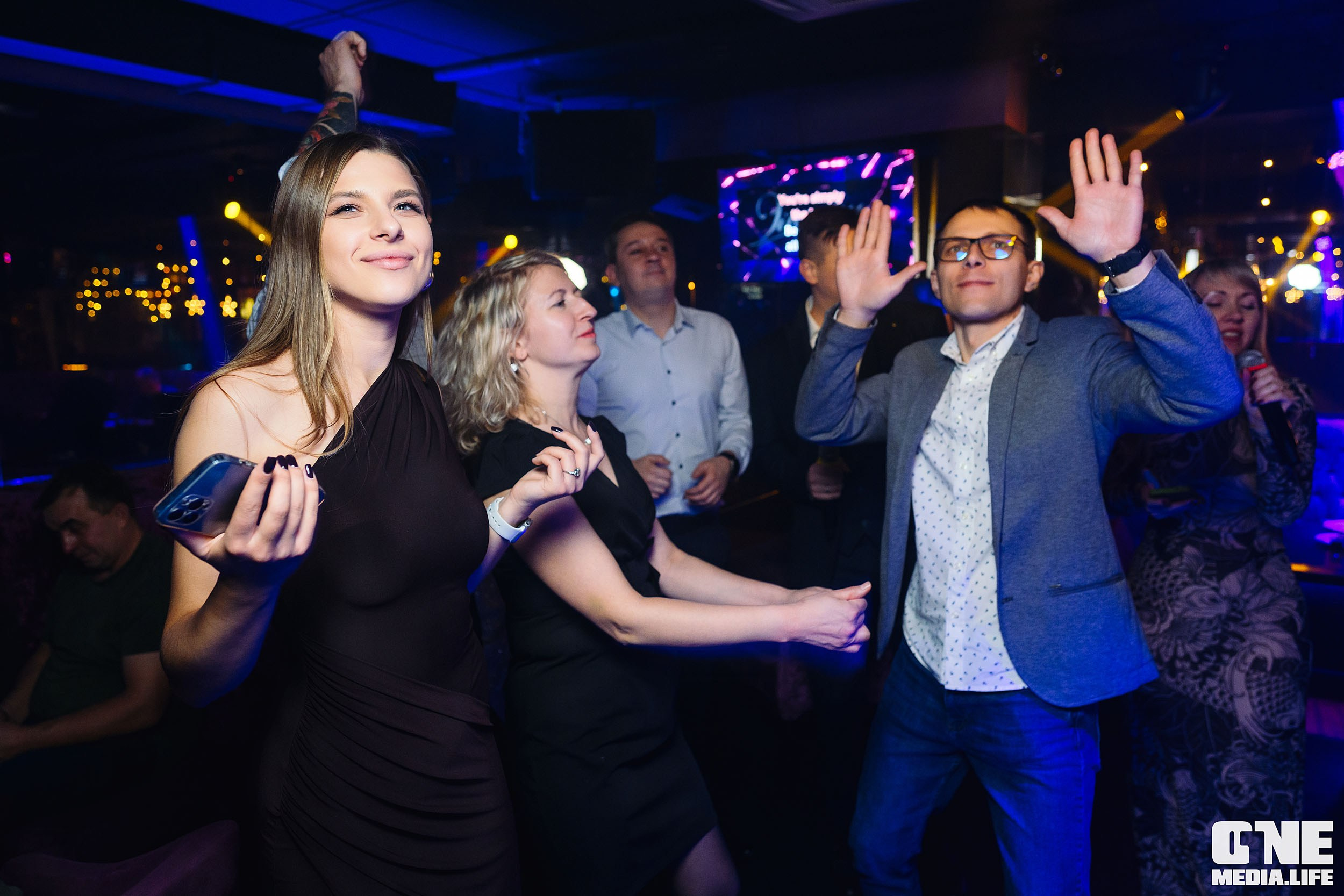 Фоторепортаж из караоке-клуба Эйфория. One Media Life: фоторепортажи, фотоотчеты с мероприятий и заведений