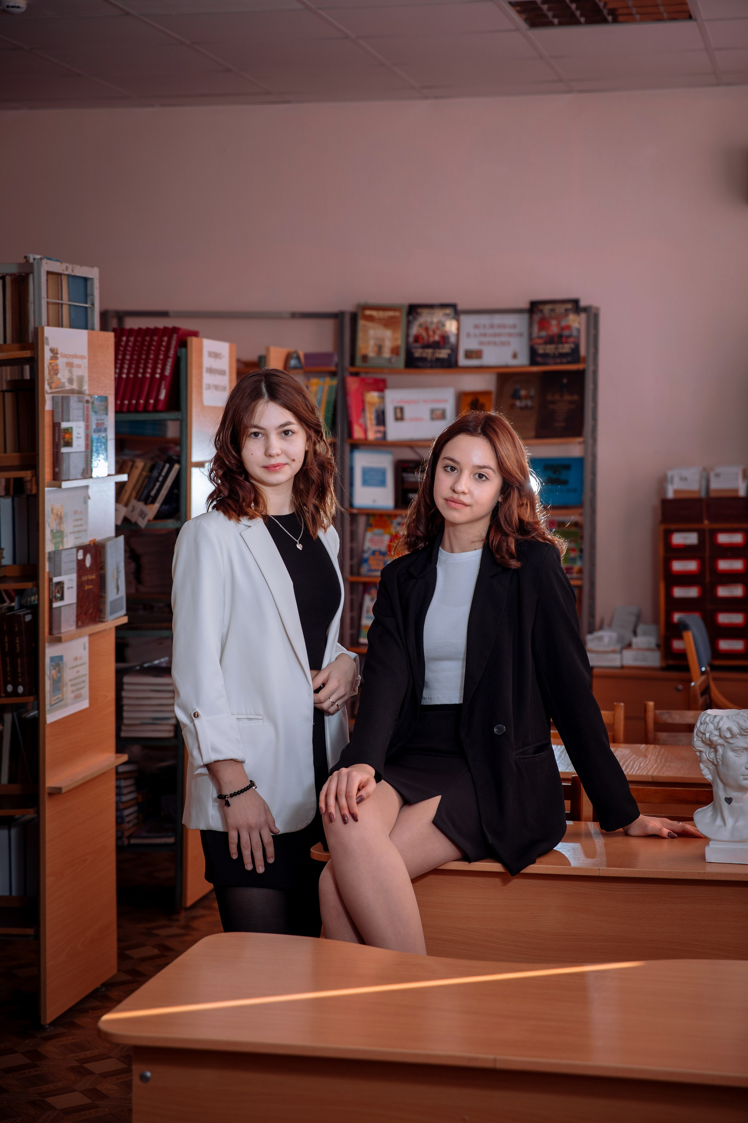 Старшая школа. Выпускные школьные фотоальбомы для школ и детских садов в Волгограде и Волжском