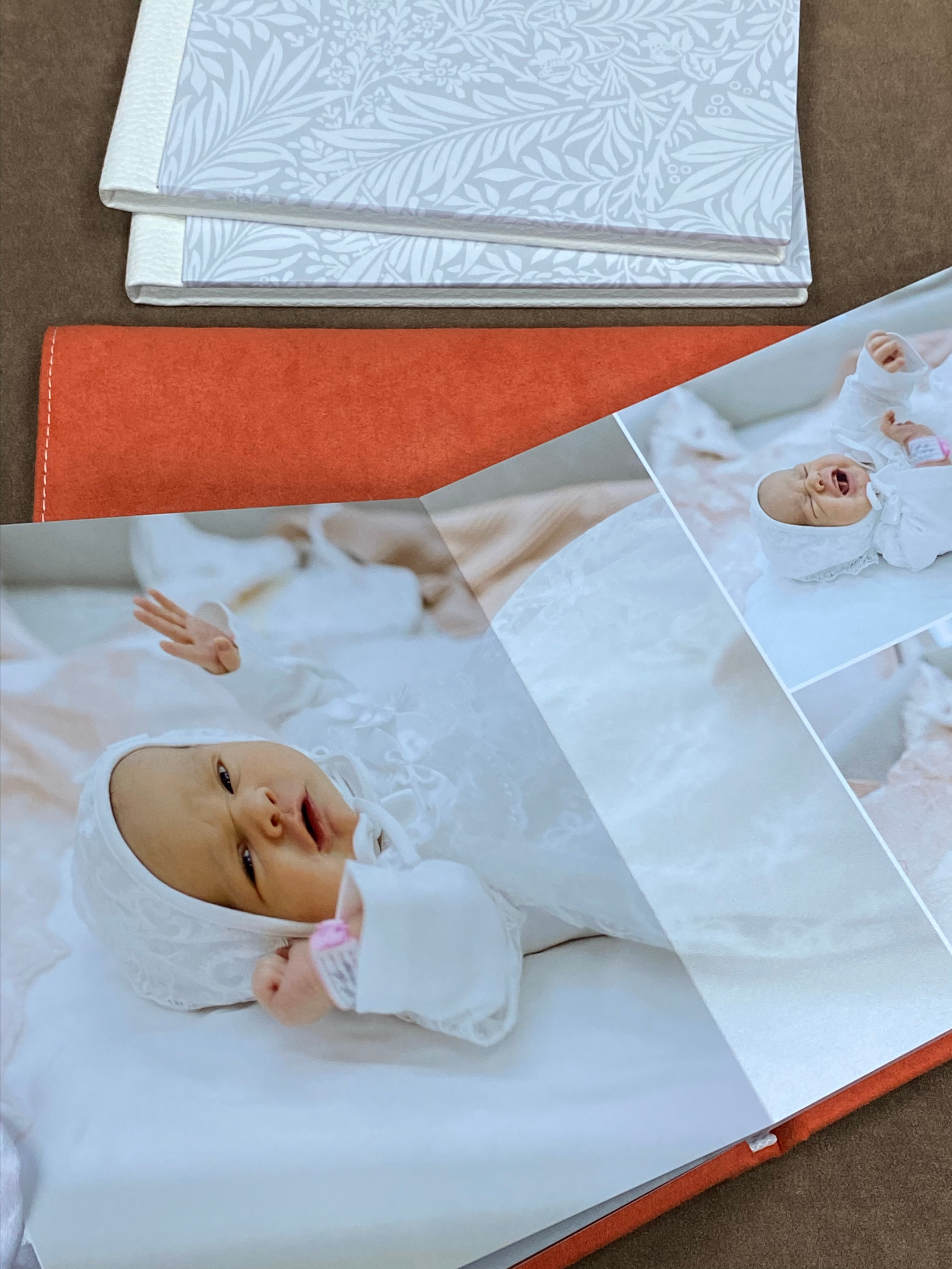 Фотокнига для пакета ПРЕМИУМ ньюборн. Детский семейный фотограф Великие Луки Анна Никонова