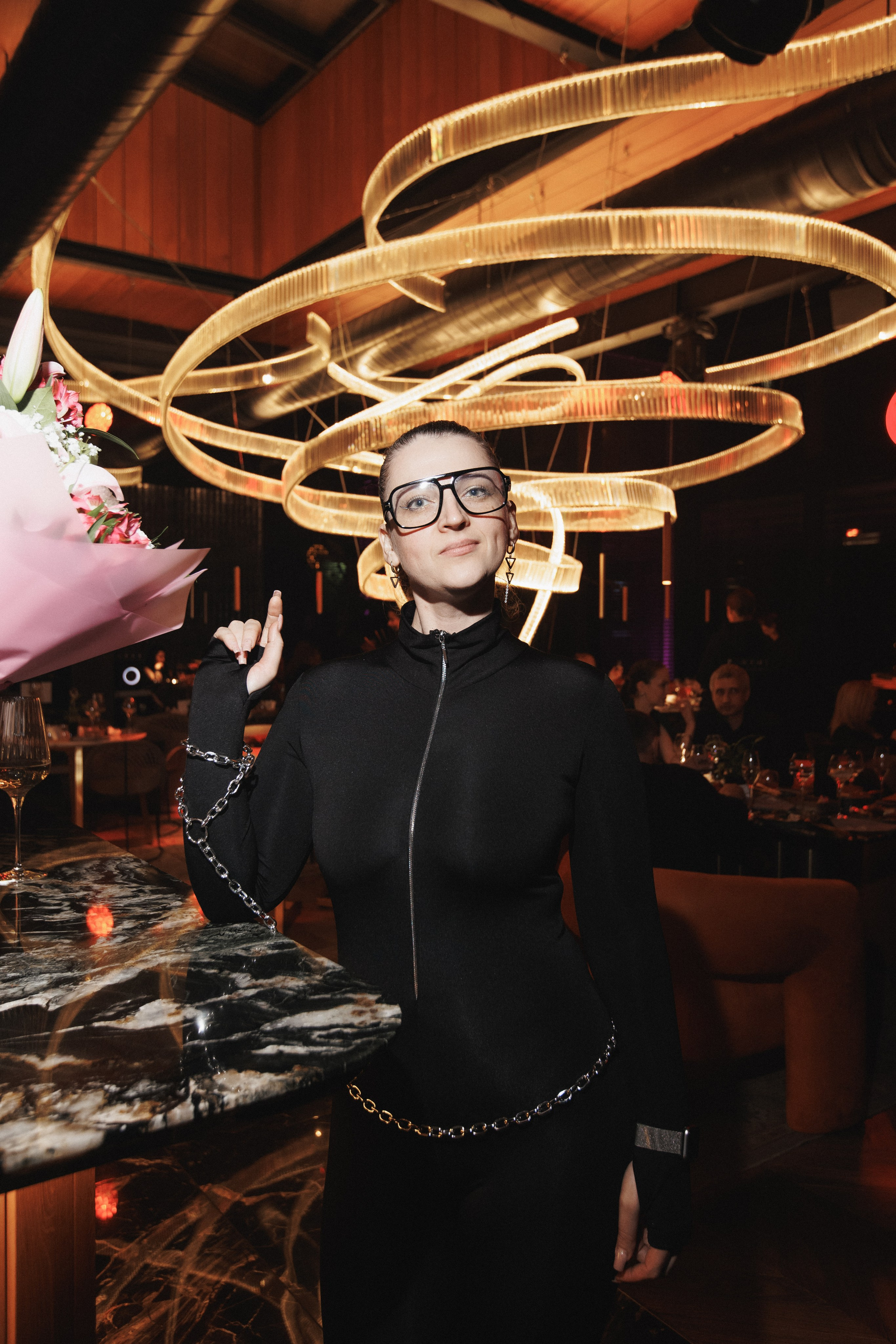 B.DAY PARTY ЖУРНАЛА •G. СВОИ. ФОТООТЧЕТЫ-СОБЫТИЯ-МЕСТА