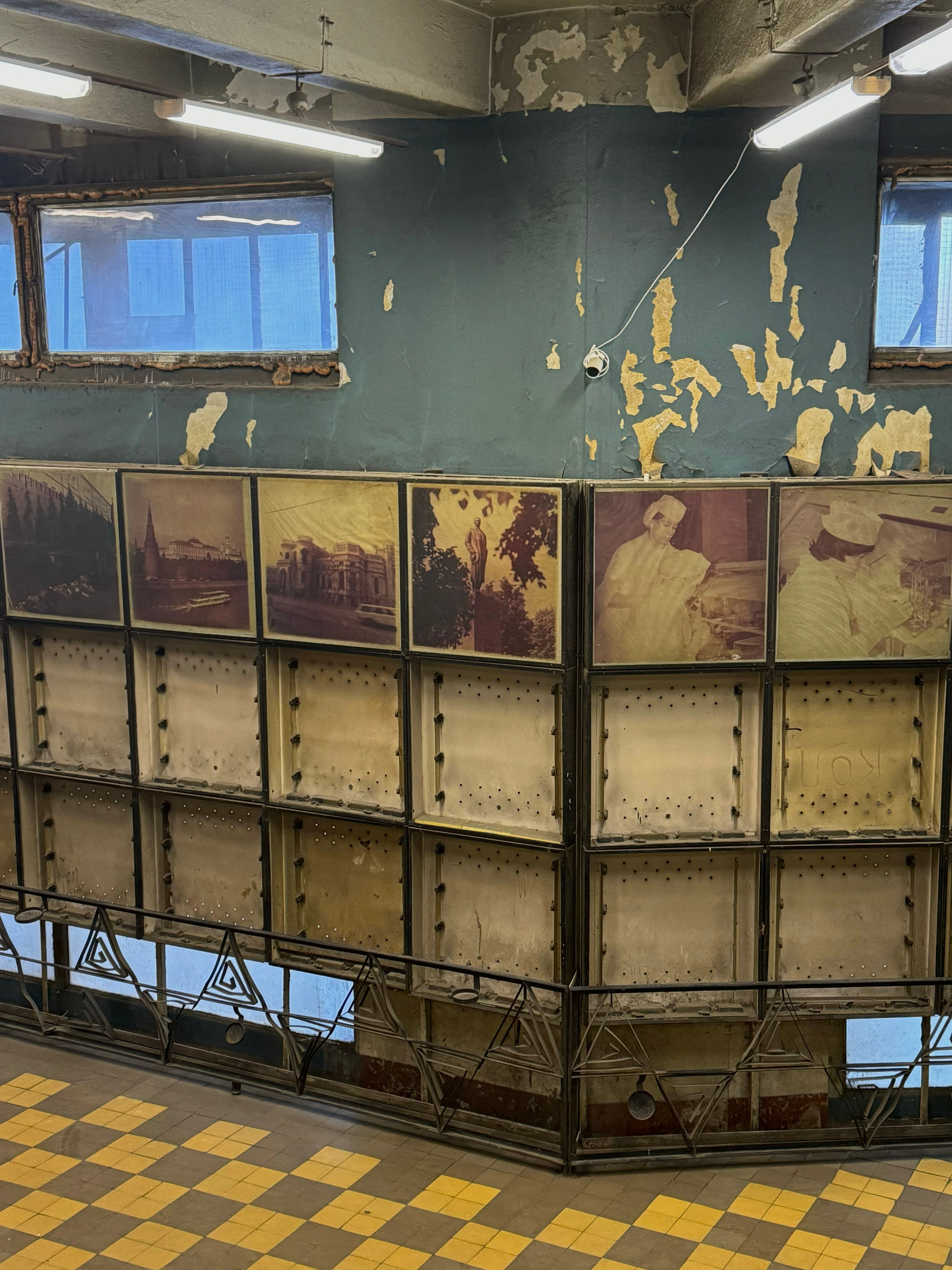 Электрозавод. Проект «Фотокладовка»: блог уличной фотографии в формате street photo