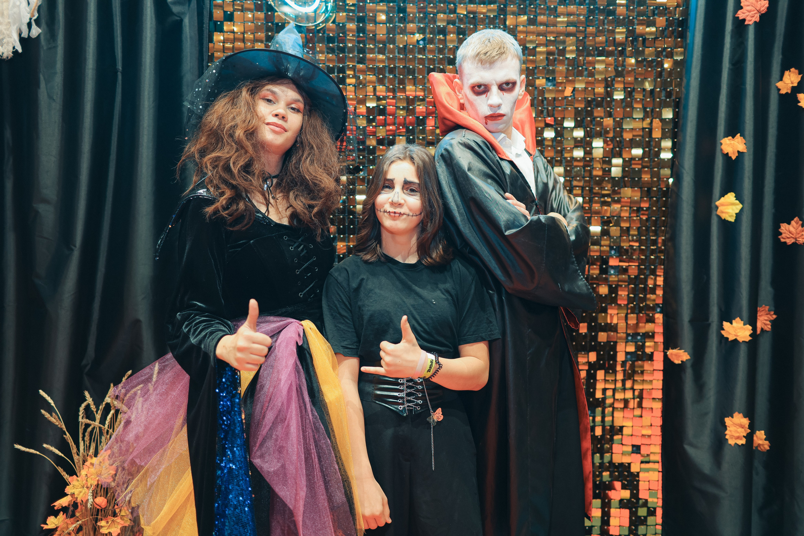 02.11 Halloween в Zhooki Park. Команда специалистов в мире фотографии и видео. Детский фотограф, семейный фотограф