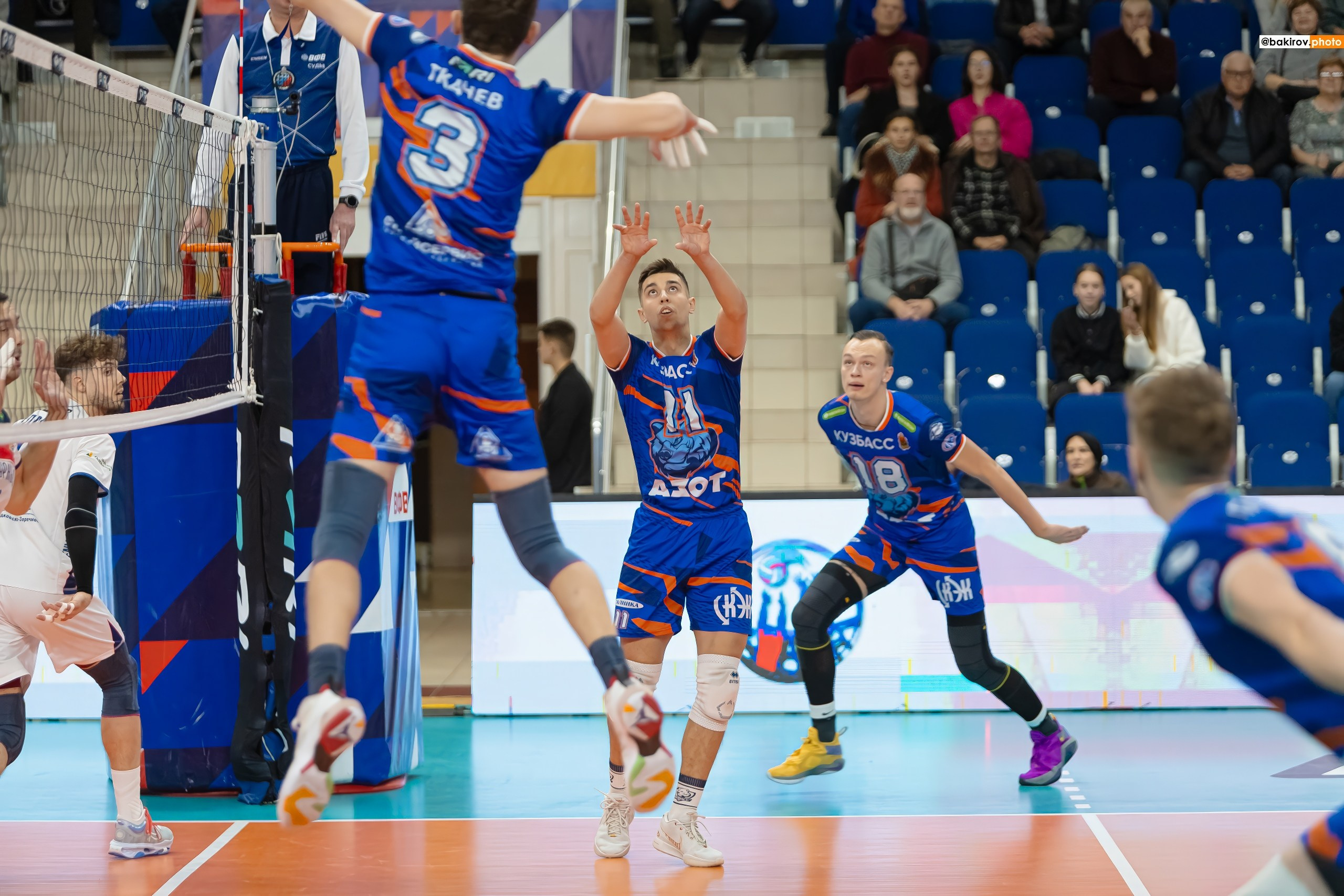 06.11 Волейбол. Нефтяник-Кузбасс. Команда специалистов в мире фотографии и видео. Детский фотограф, семейный фотограф