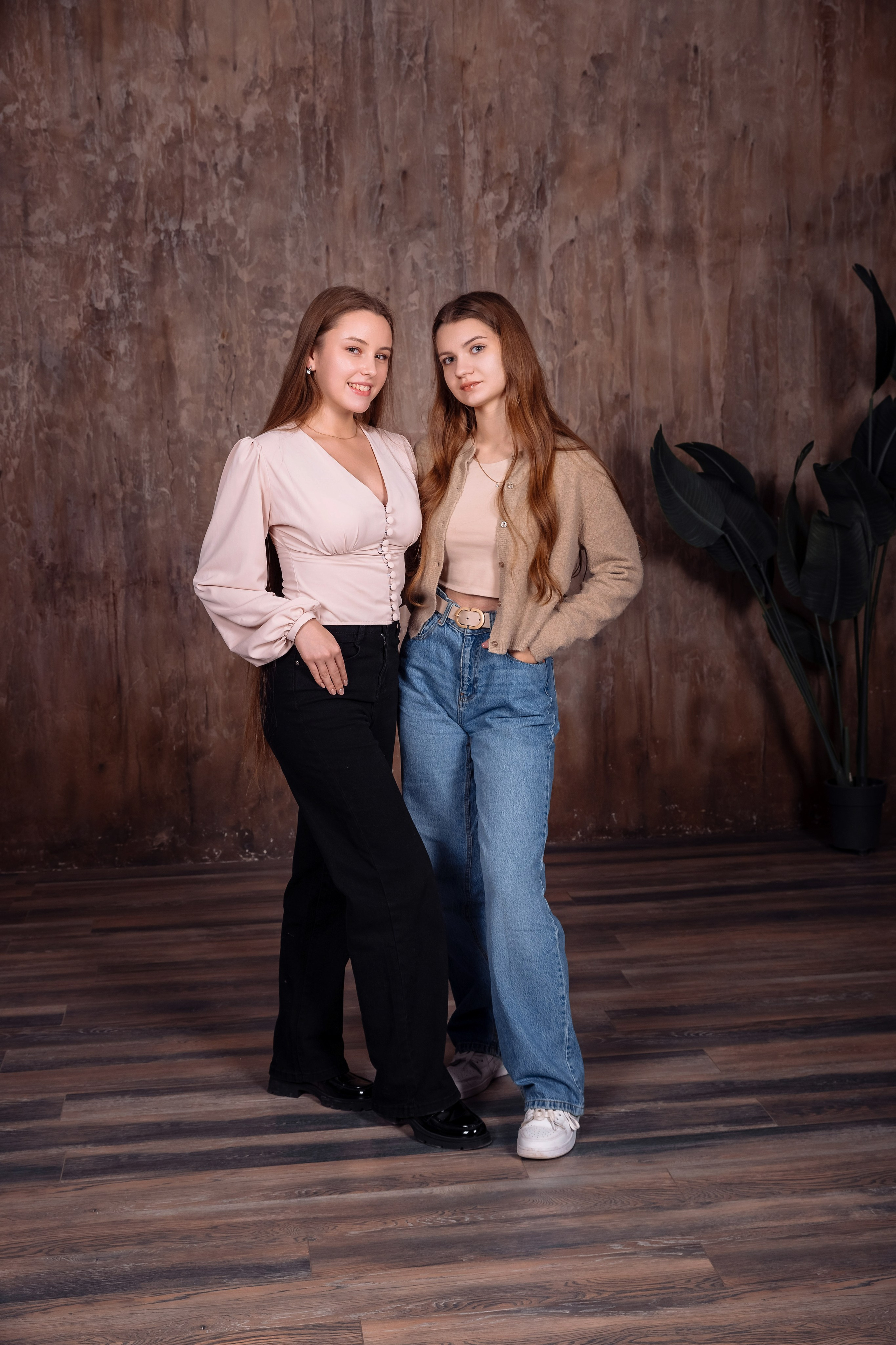 Старшая школа. Выпускные школьные фотоальбомы для школ и детских садов в Волгограде и Волжском