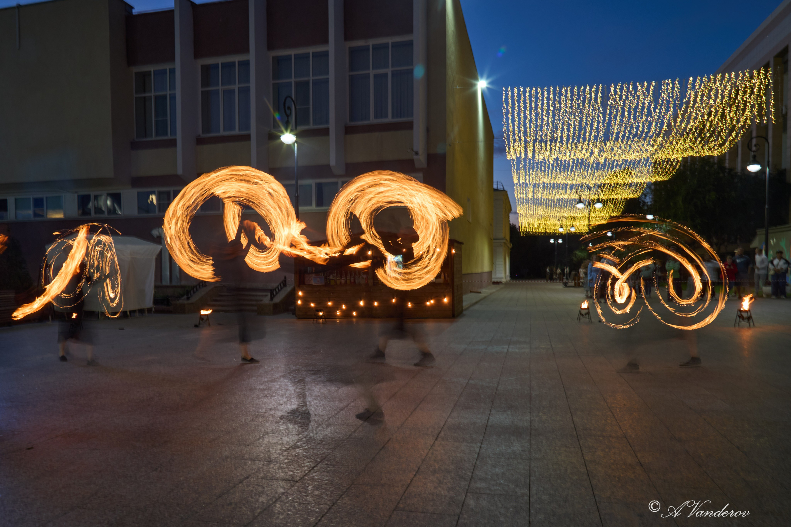 Огненное шоу день города Омск. Фотограф Омск | Александр Вандеров