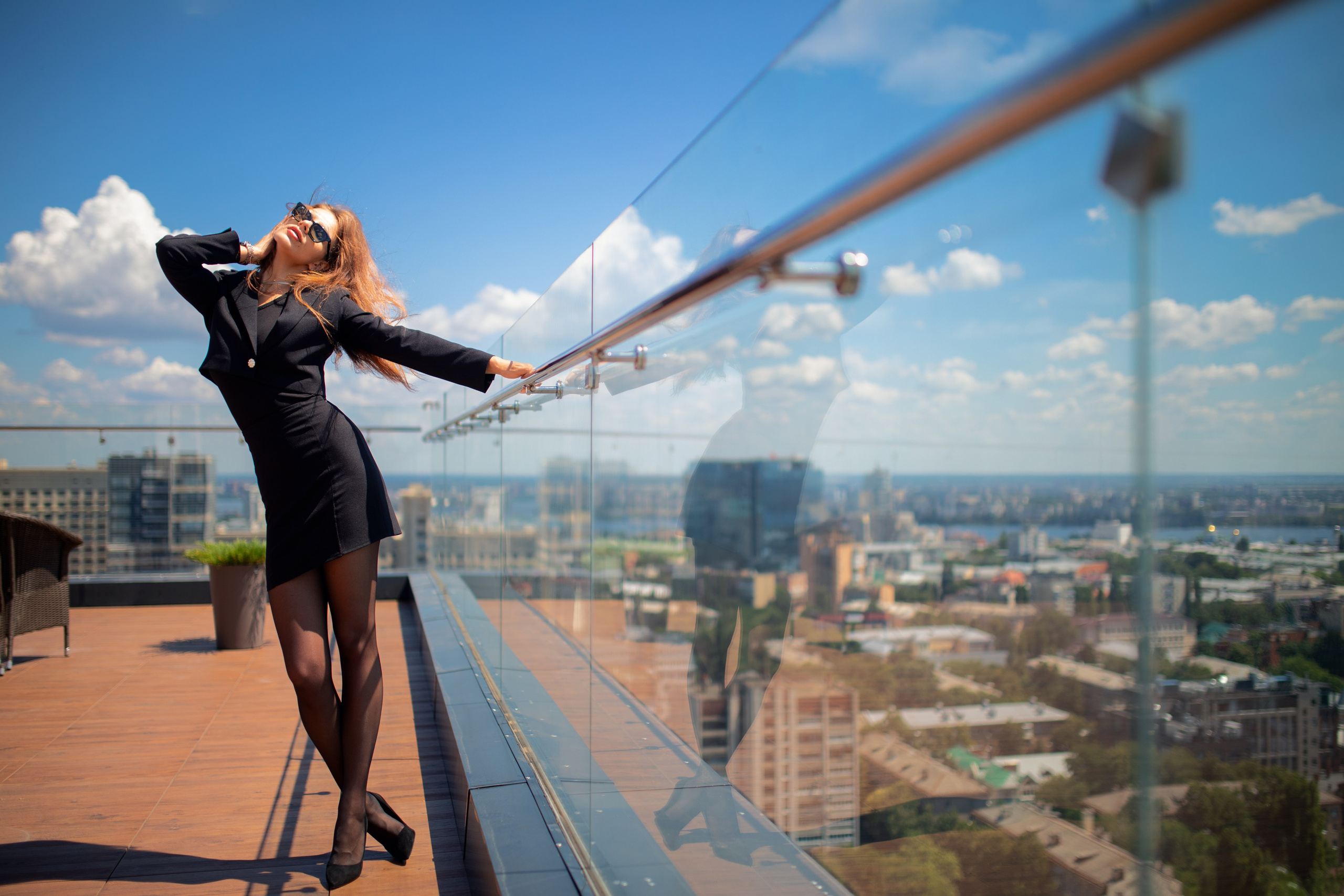 Съемка на крыше ГЧ и в парке с Полиной в формате для «себя». Дмитрий Шульгин, портретный фотограф в Воронеже