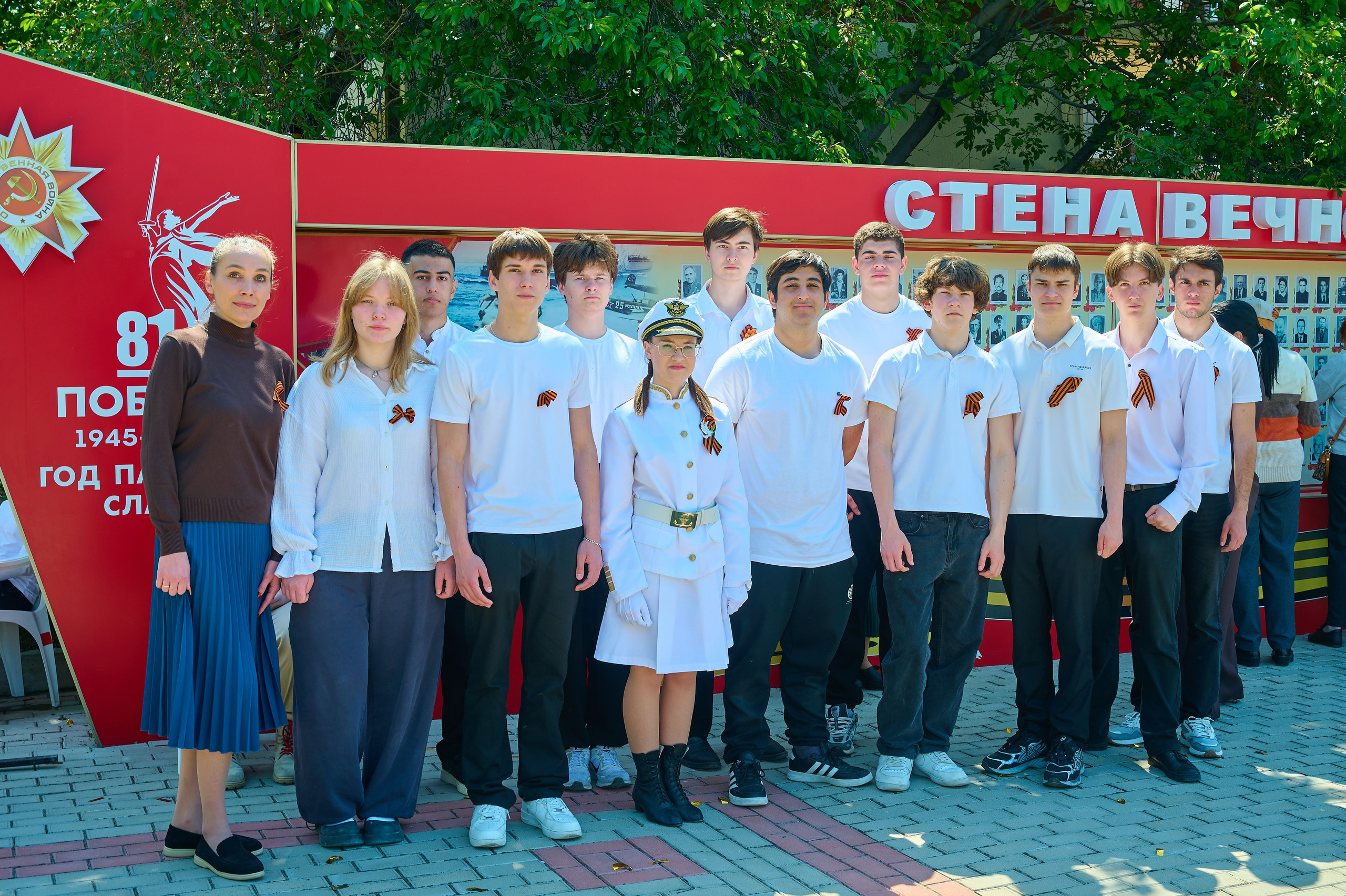 Митинг (мая в Кабардинке. Жизнь курорта Кабардинка в фотографиях