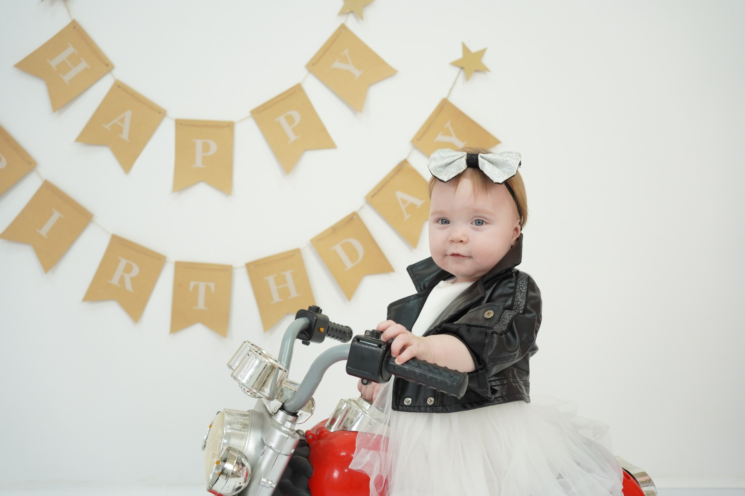 Фотоссесия на Годик для Девочки. Детская Фотостудия ГОДОВАСИКИ в Санкт-Петербурге фотосесия на годик