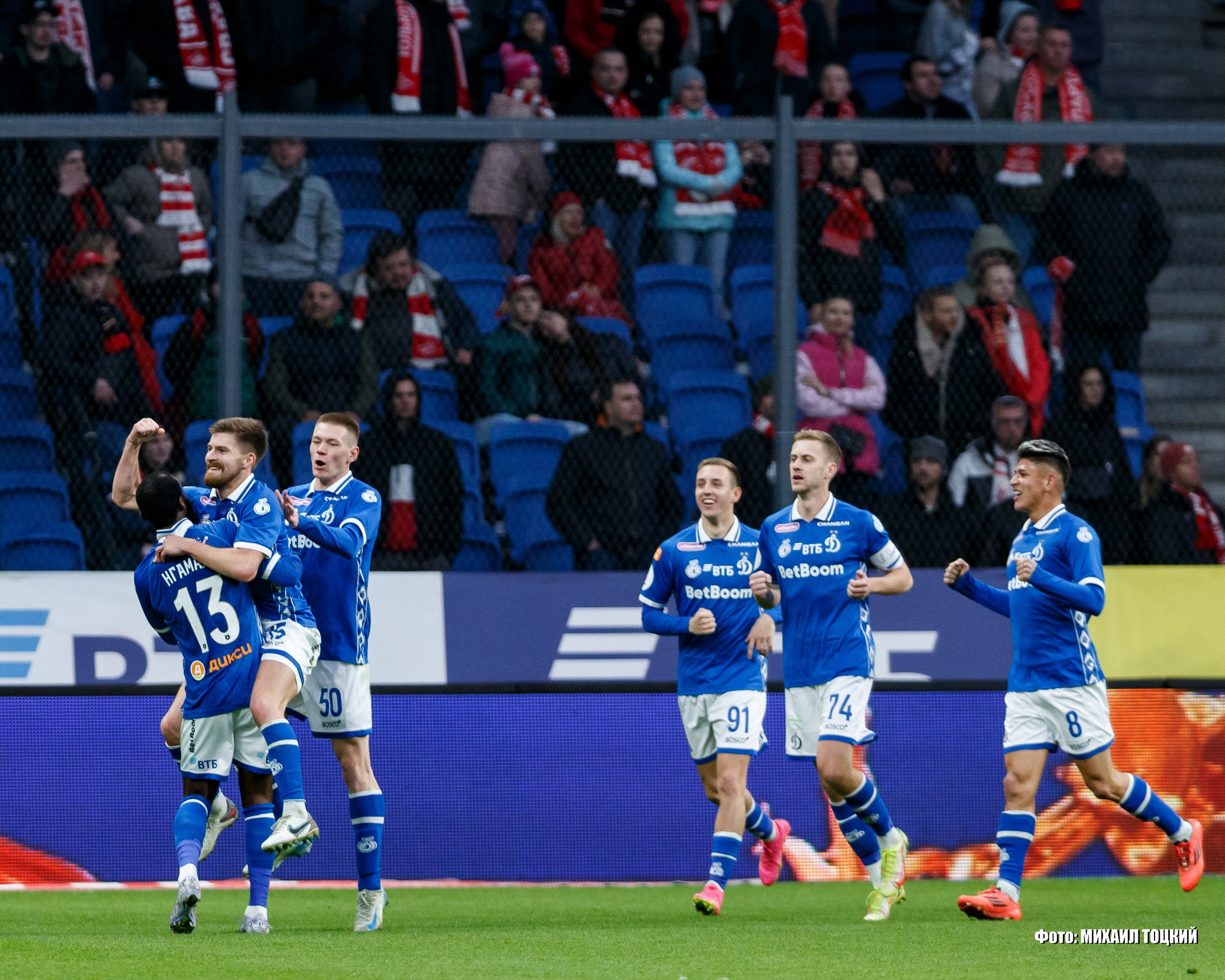 Фоторепортаж. РПЛ 28 тур. Динамо — Спартак. Михаил Тоцкий портретный и репортажный фотограф в Москве