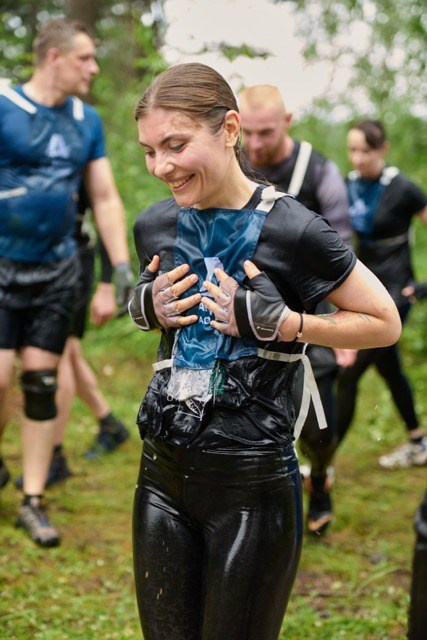 Фоторепортаж с забега Стальной характер в Сургуте, 5 июля 2025. Репортажный и семейный фотограф — Шелихов Сергей