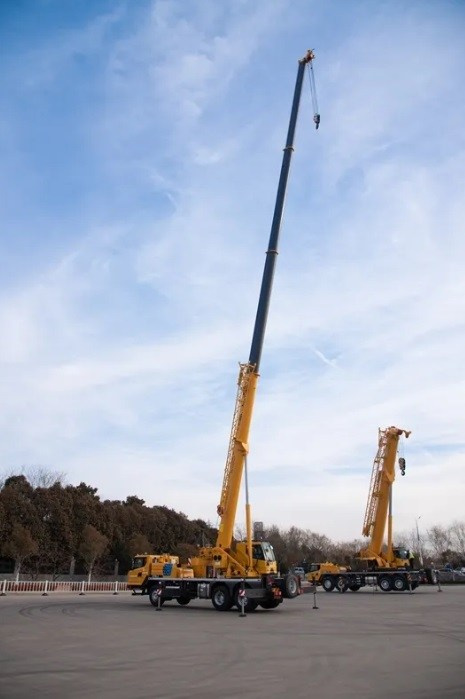 Автокран XCMG XCT20 S. Продажа надежной спецтехники от компании СТИ в г. Новосибирск