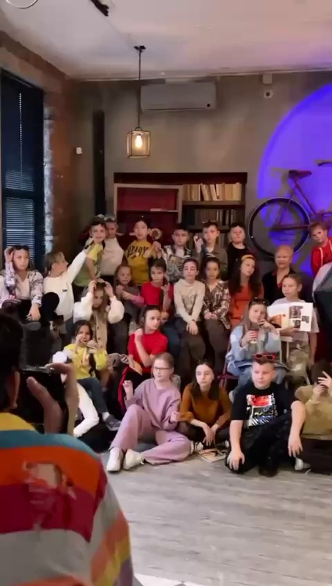 Стильные выпускные альбомы, детские фотосессии, сюжетные фотографии