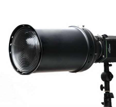 Студийная фотосессия для девушки в Фотостудии «Light & Soul» I Нижний Новгород. Оборудование: Линза Френеля Raylab.