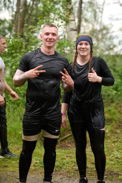 Фоторепортаж с забега Стальной характер в Сургуте, 5 июля 2025. Репортажный и семейный фотограф — Шелихов Сергей