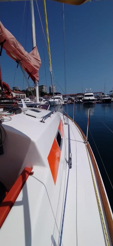 Парусно —моторные яхты и катамараны в Сочи. Аренда Яхт и Катеров в Сочи