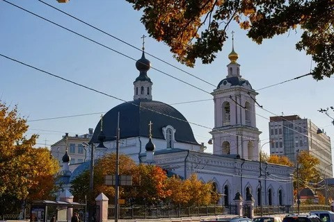 Церковь Троицы Живоначальной в Останкино. Видеограф на крещение и венчание в Москве и МО | Ирина Юдина