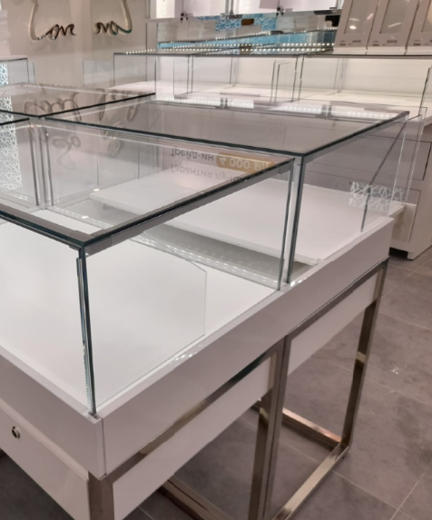 SOKOLOV. KUDGO Производственная компания